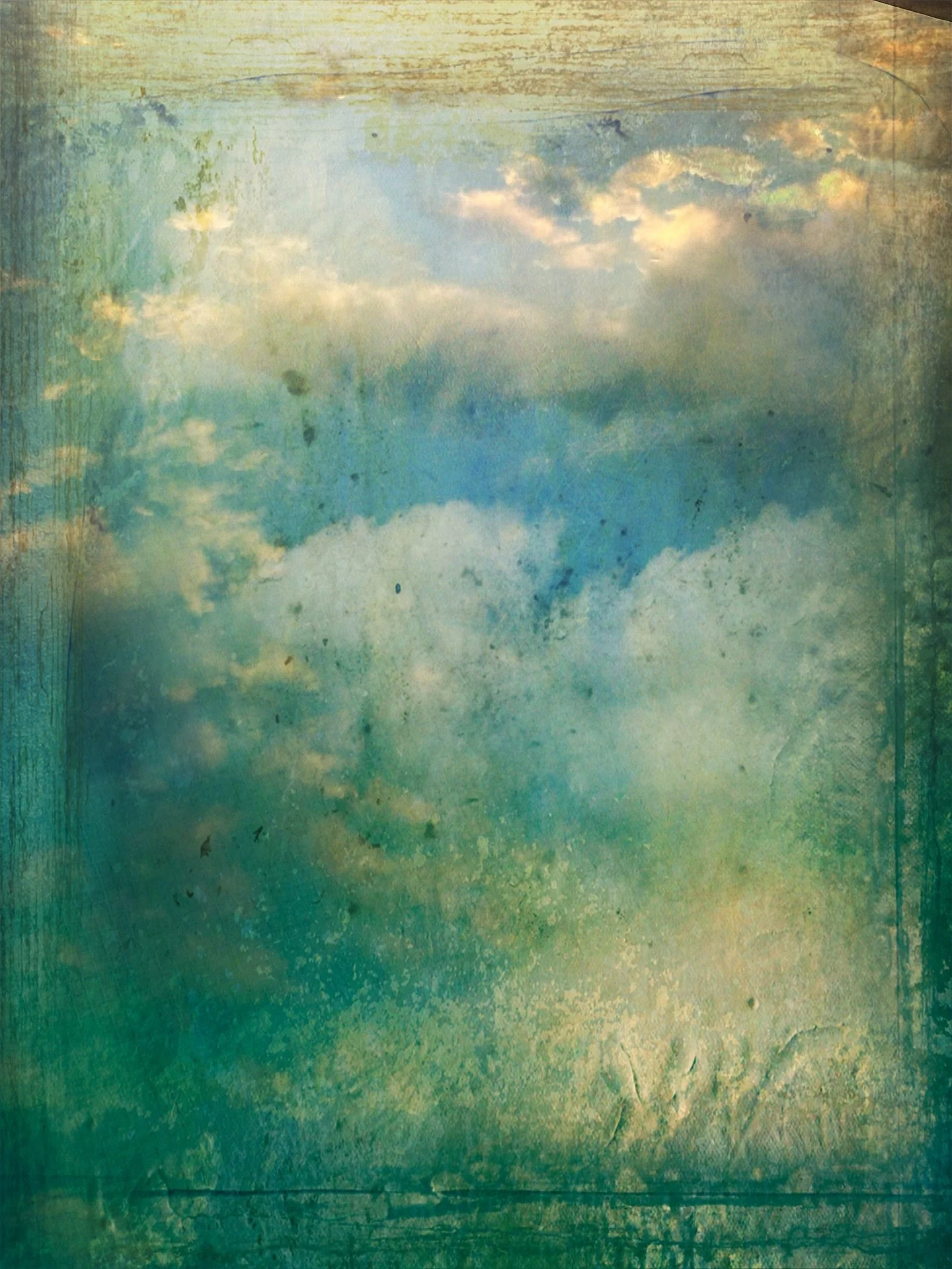 A summers day 

#skybrilliance #creativephotography #multipleexposure #summersky #soulfulmoments #visualartistry