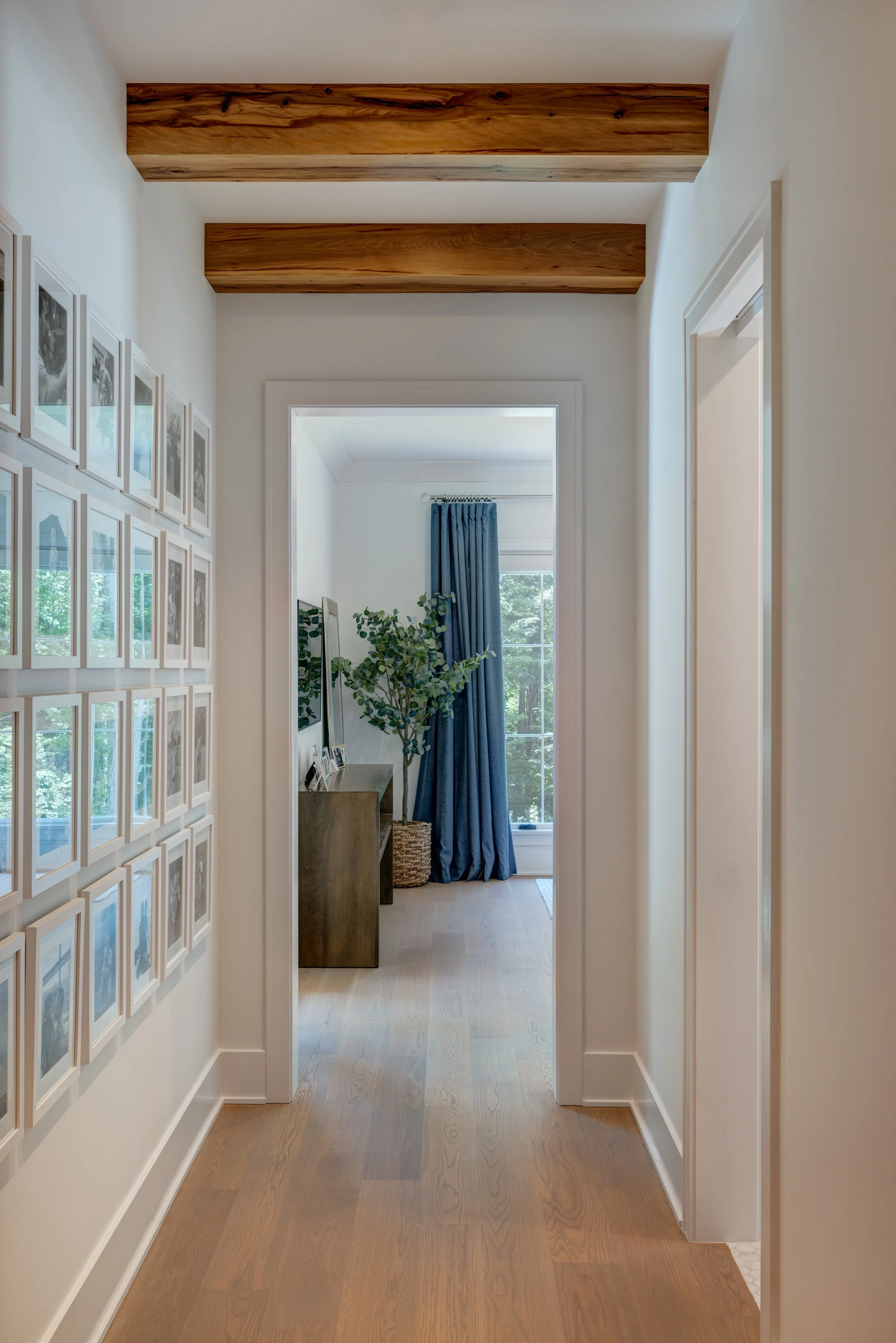 Hallway IMG_0155_6_7_8_9.jpg