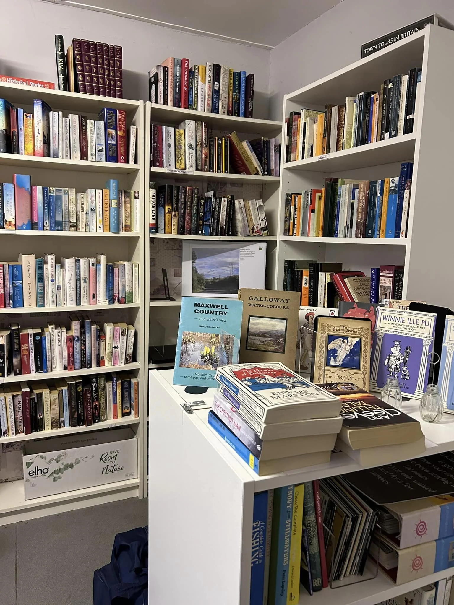 BalmaclellanCommunityLibrary_1.jpg