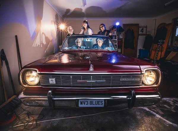 CatStrand Events: Wave Blues Band Return