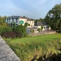 The Ken Bridge Hotel 