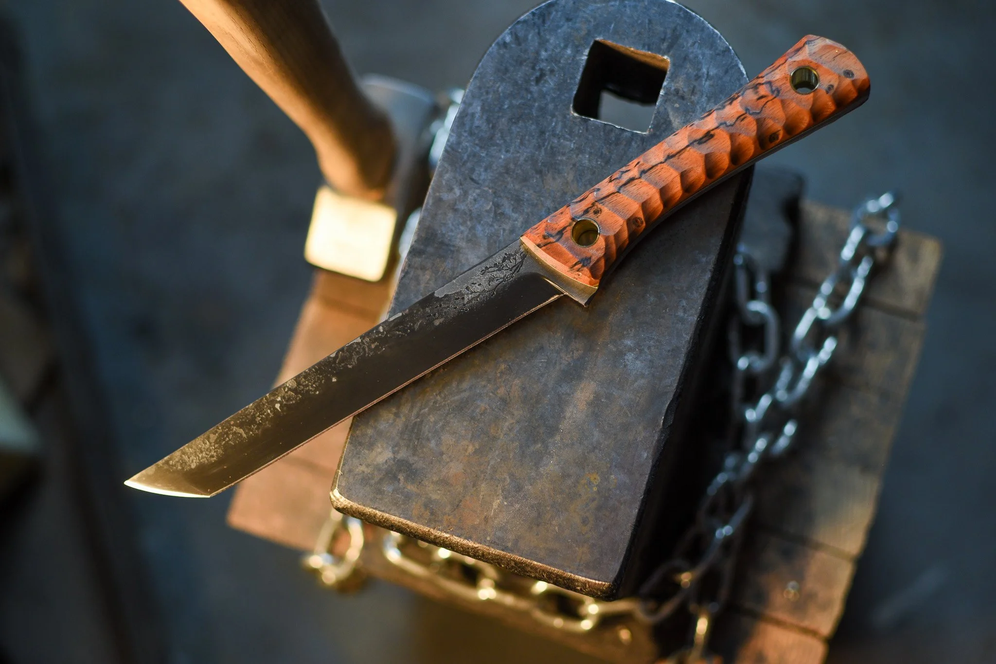 Ananke – Hand-Forged Modern Tanto