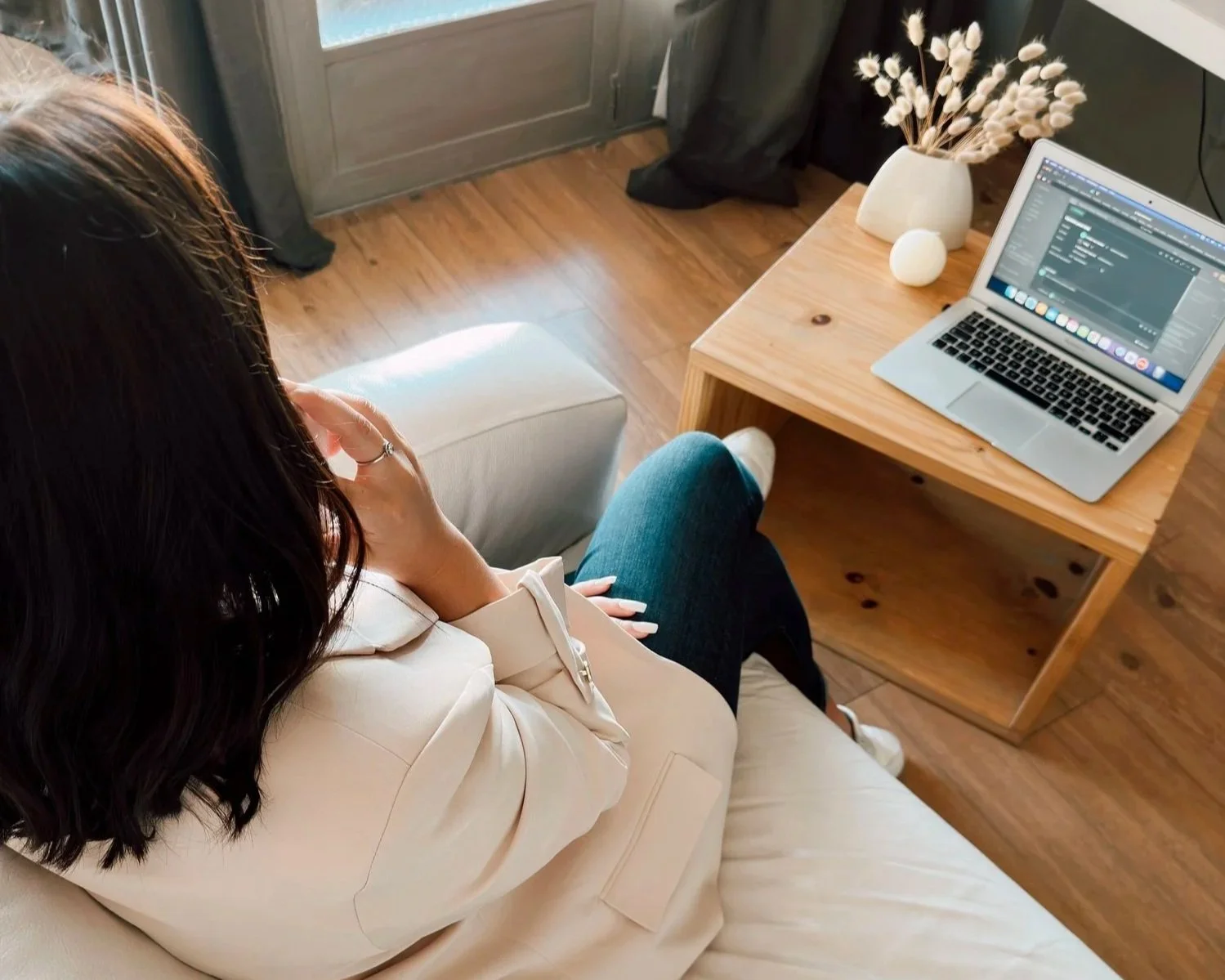 Ebb and Flow: The Hard Truth About Client Retention in Virtual Assistance