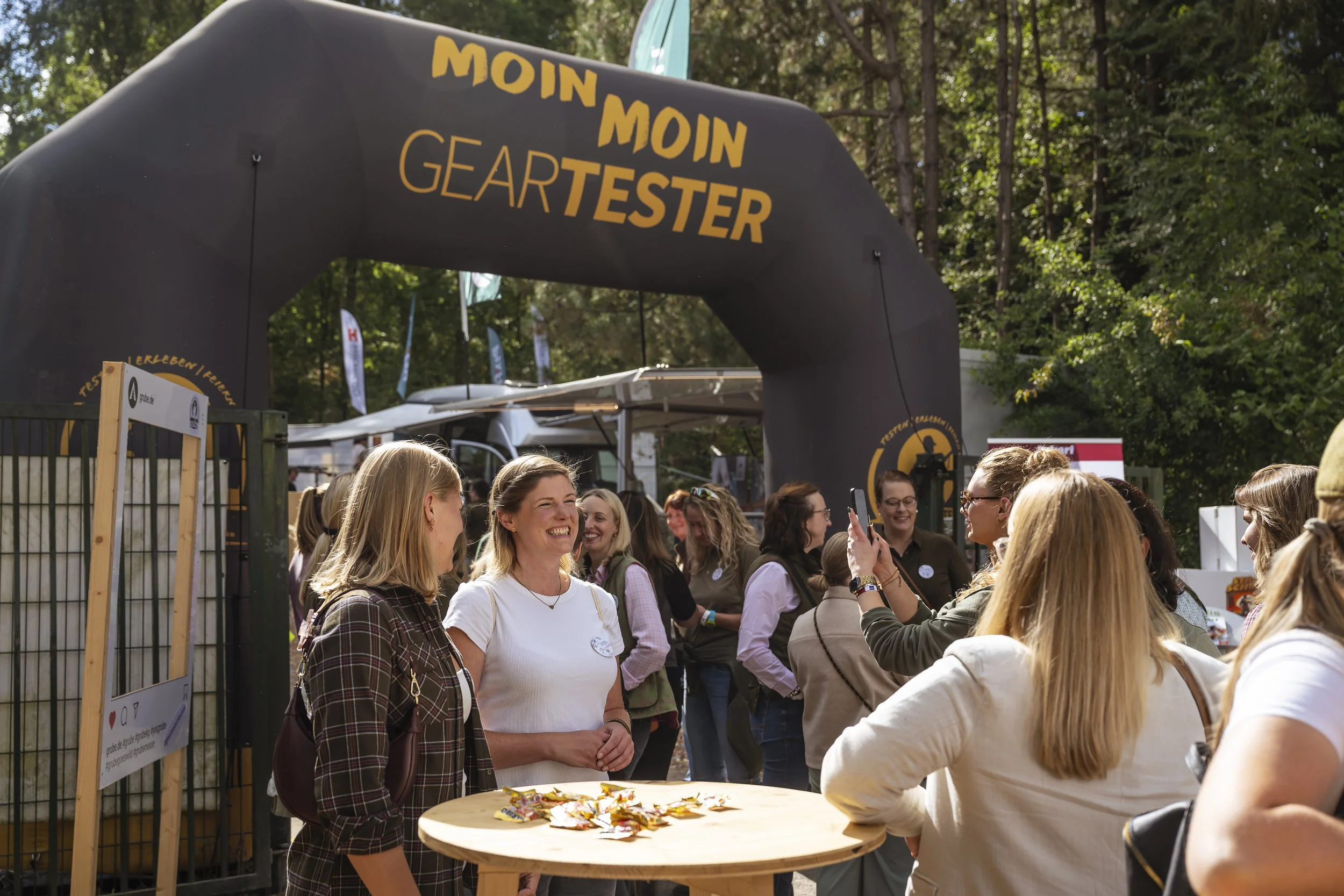 PierreJohne_0233_9577_PRINT (2).jpg