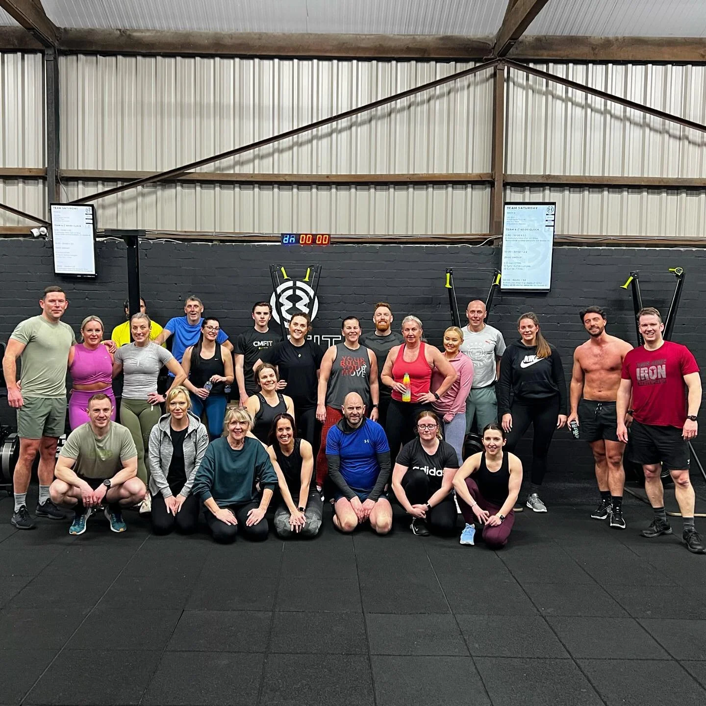 Another successful Saturday done 🙌
✅ Big energy
✅ Good vibes 
✅ The best community of people
✅ Perfect start to the weekend 
Full body session in pairs & teams all in 60mins 💪
Cardio 🚴 
Strength work 🏋️‍♀️
Body weight exercises 🤸
Hav