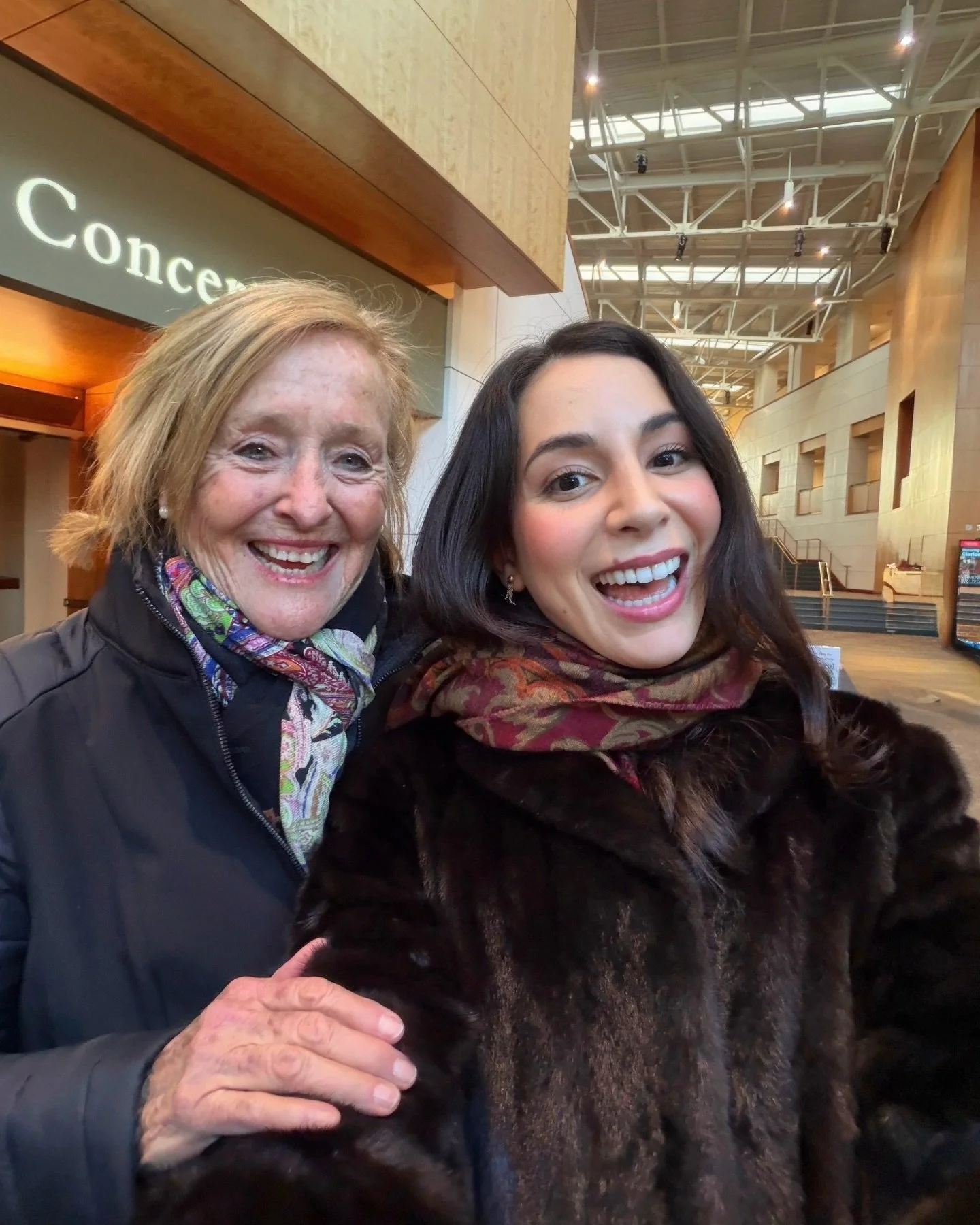Literally just a photo of me and Frederica von Stade

Song is us, even though it says Lucia Popp it&rsquo;s a typo

She pet my coat and said she would take a pic with someone who was wearing such a soft coat

I&rsquo;m not saying wear furs but

It re