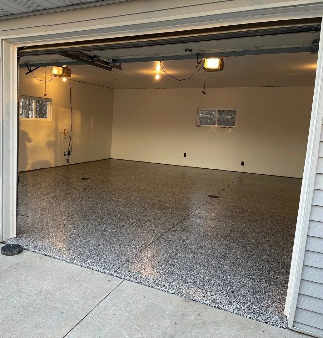 Revamp Your Garage with Polyaspartic Flake Finishes