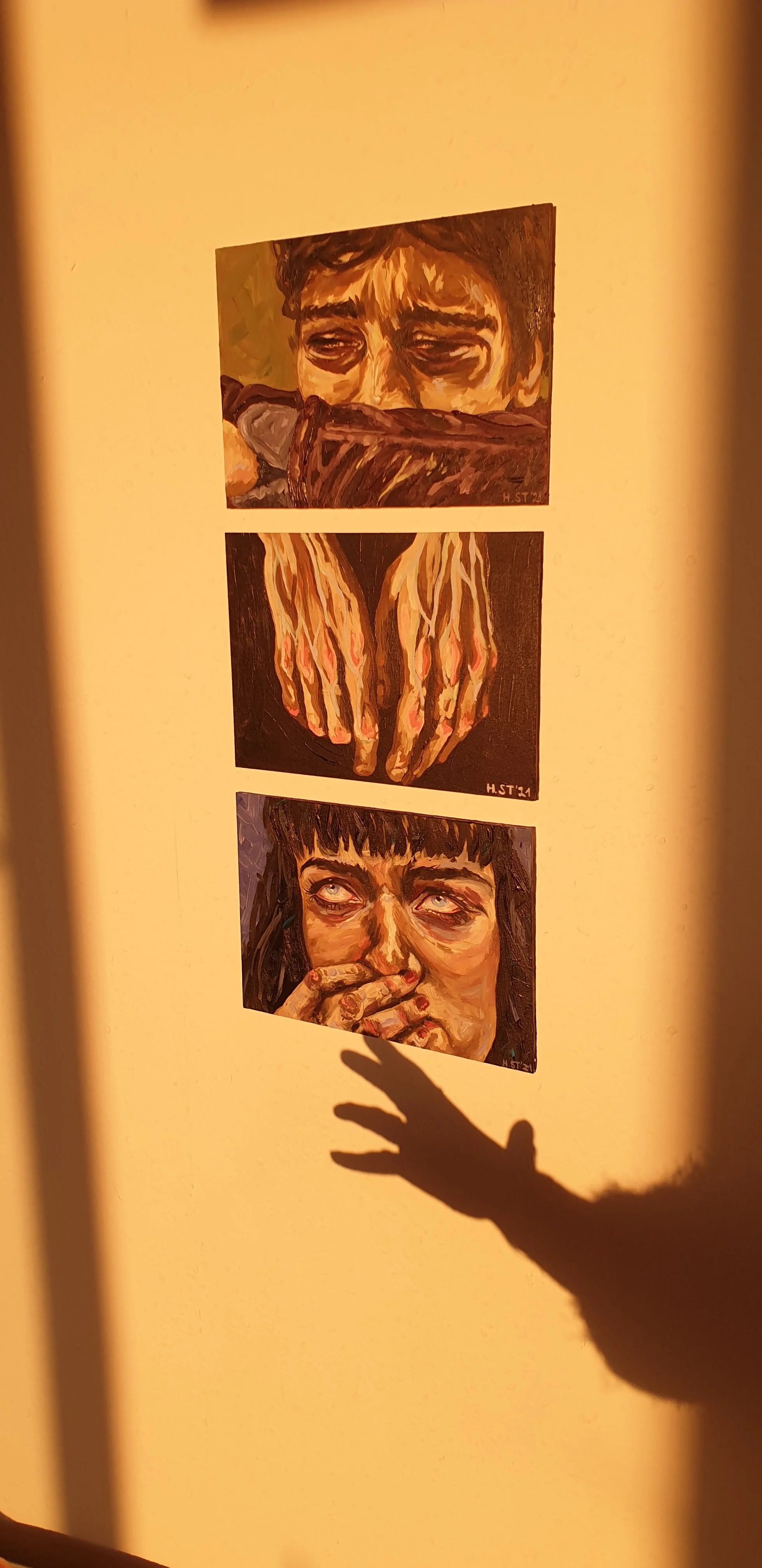 Portrait »Crying«, originale Acrylmalerei auf Holzplatte, Künstlerin Hannah Stollenwerk