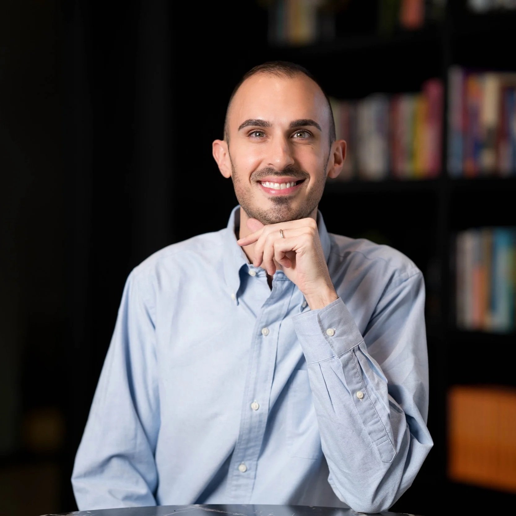 Hinge+Headshots+Test-1089.jpg