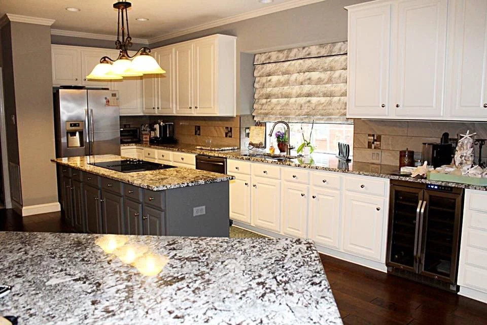 Traditional Kitchen Remodel by Silverleaf Construction and Remodeling project photo 2