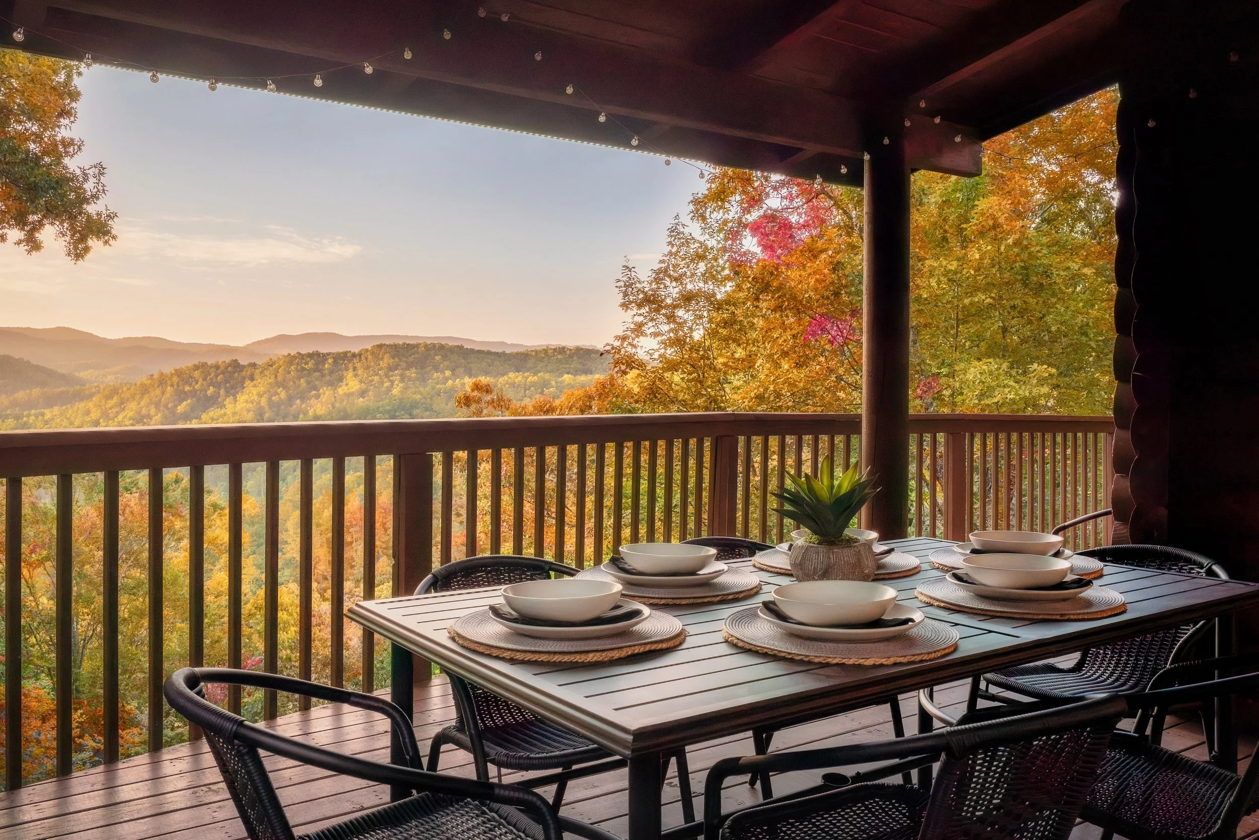 HomesteadHideaway-Fall-048.jpeg