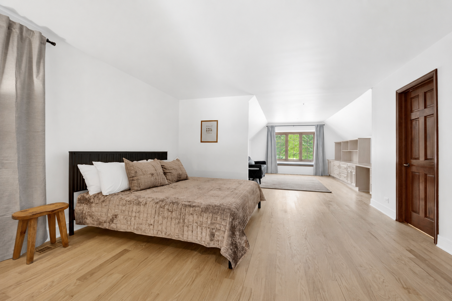 2nd-master-bedroom3.png