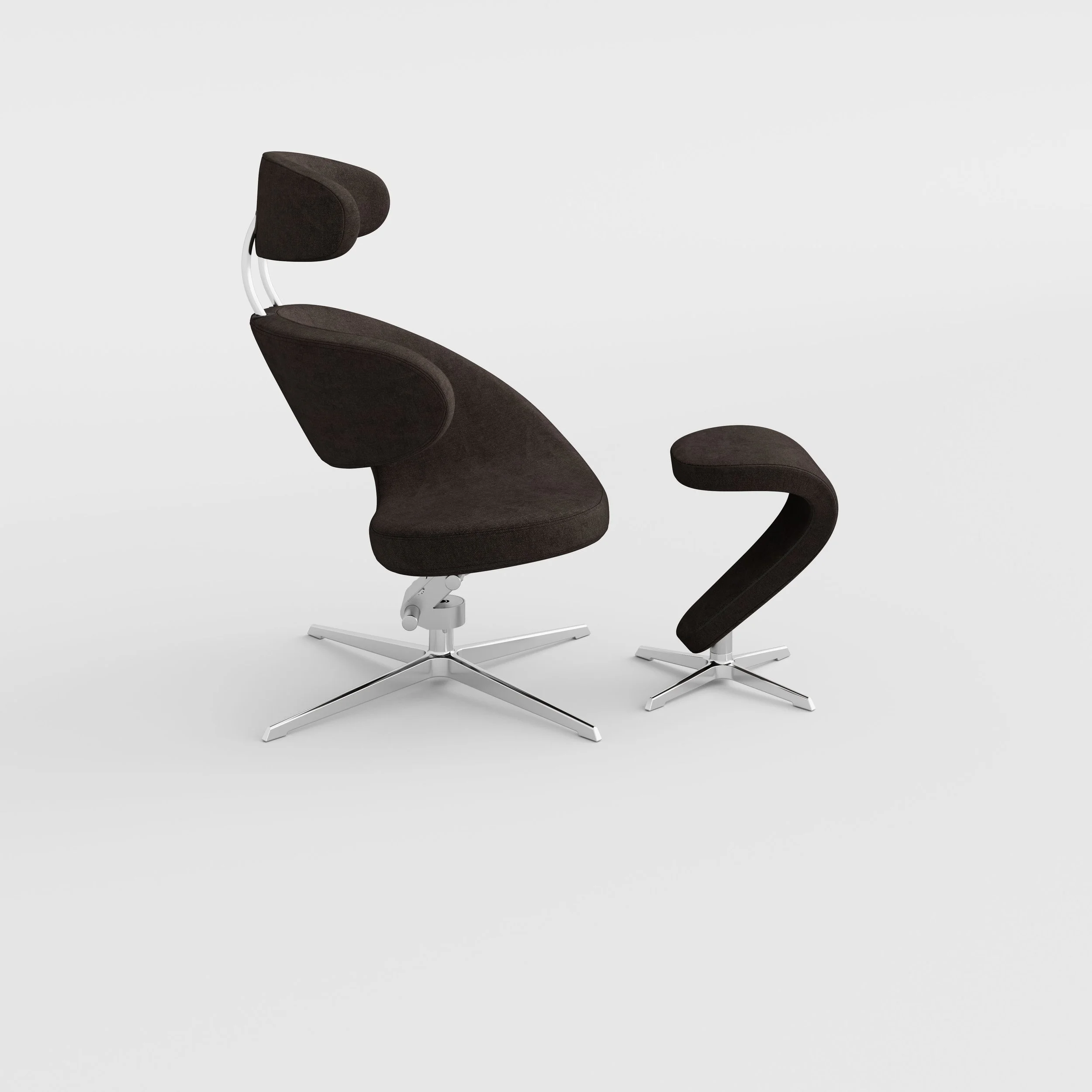 Moderner schwarzer Sessel mit passendem Hocker auf Metallfüßen vor weißem Hintergrund.