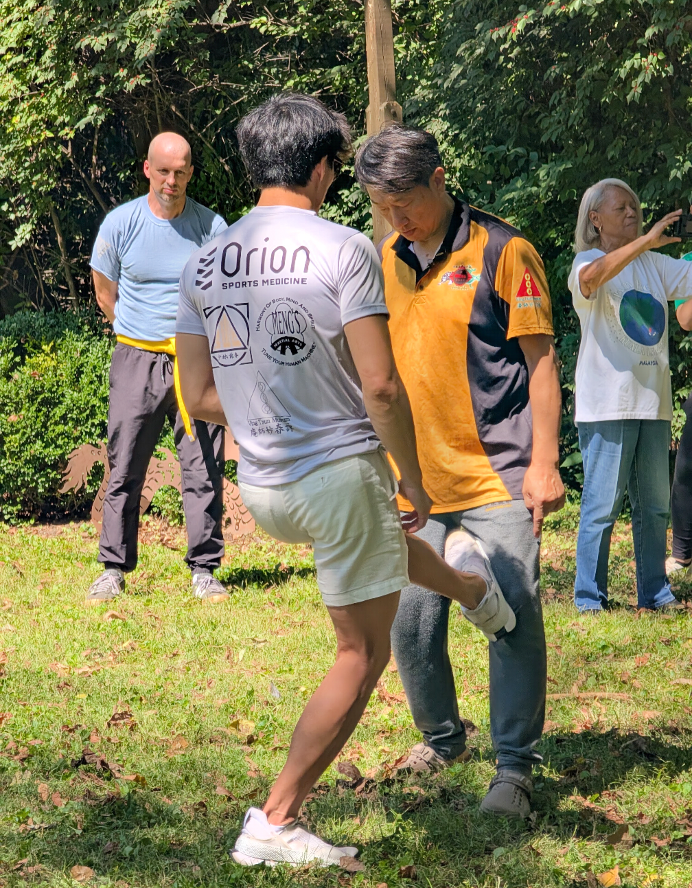 training Chi Gerk (Wing Chun kick countering skills)