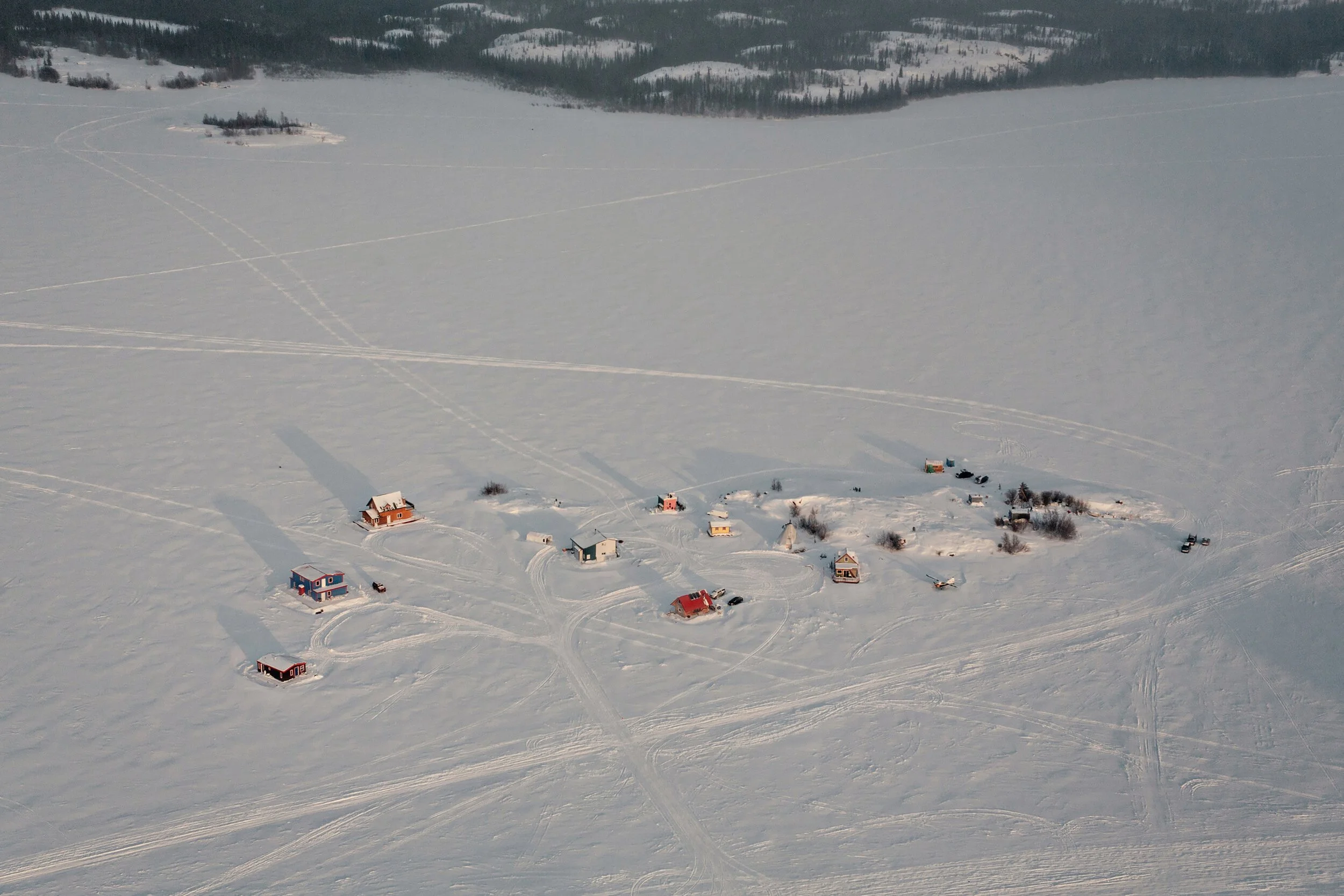 helicopter-aerial-photos-yellowknife-0025.jpeg