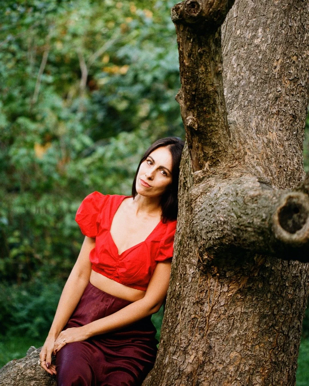 ✨
MY ALBUM IS REVIEWED IN SONGLINES MAGAZINE ★★★★☆ A LEMEZEM A SONGLINES MAGAZIN FEBRU&Aacute;RI SZ&Aacute;M&Aacute;BAN ✨

︾ A True Picture nem csup&aacute;n deb&uuml;t&aacute;l&aacute;s &ndash; hanem egy műv&eacute;sz magabiztos bemutatkoz&aacute;sa