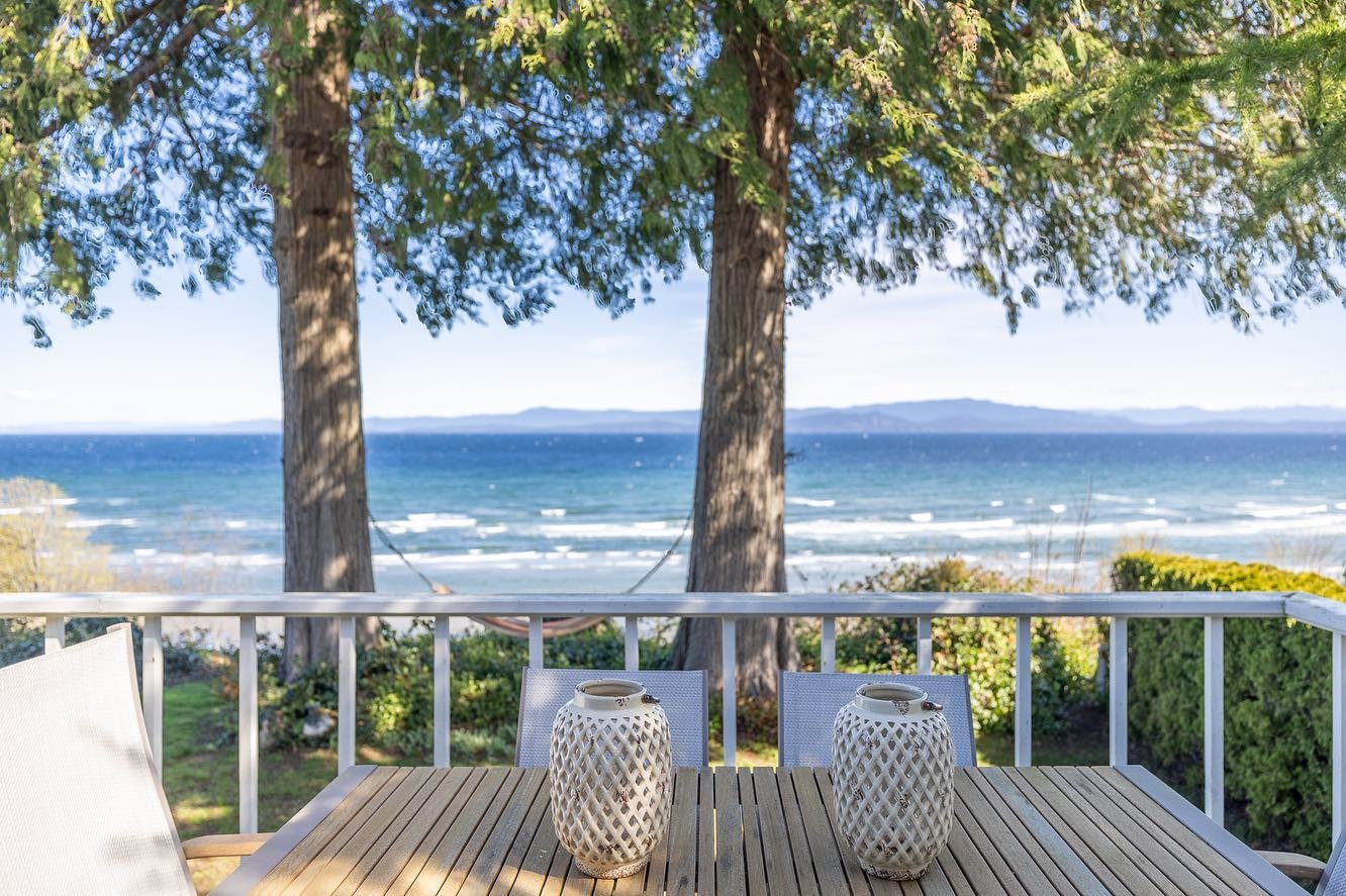 Qualicum Beach Open House Sat April 27 from 1-3pm at 1077 Eaglecrest Drive - www.eaglecrestdrive.ca