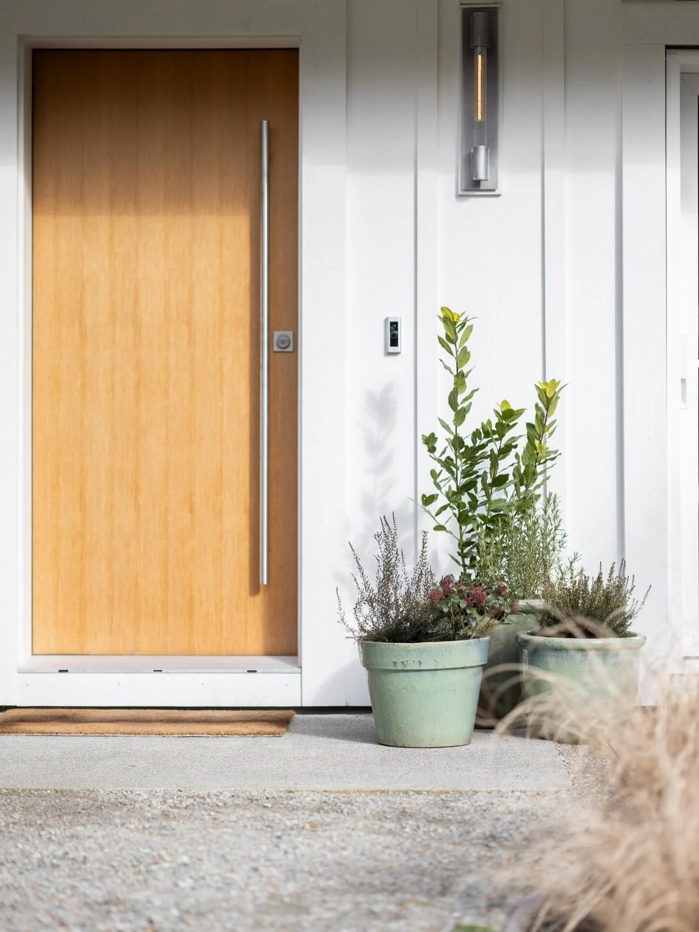 If you&rsquo;re listing or just living, some seasonally planted pots are a great way to add some feeling to your yard spaces