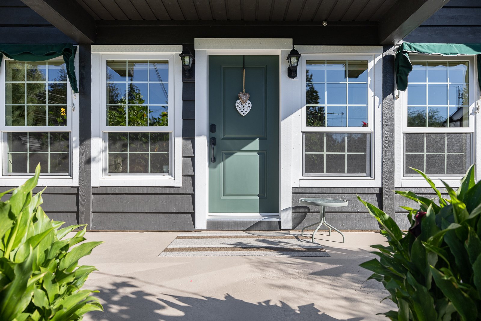 227_5th_Ave_W-5.jpg