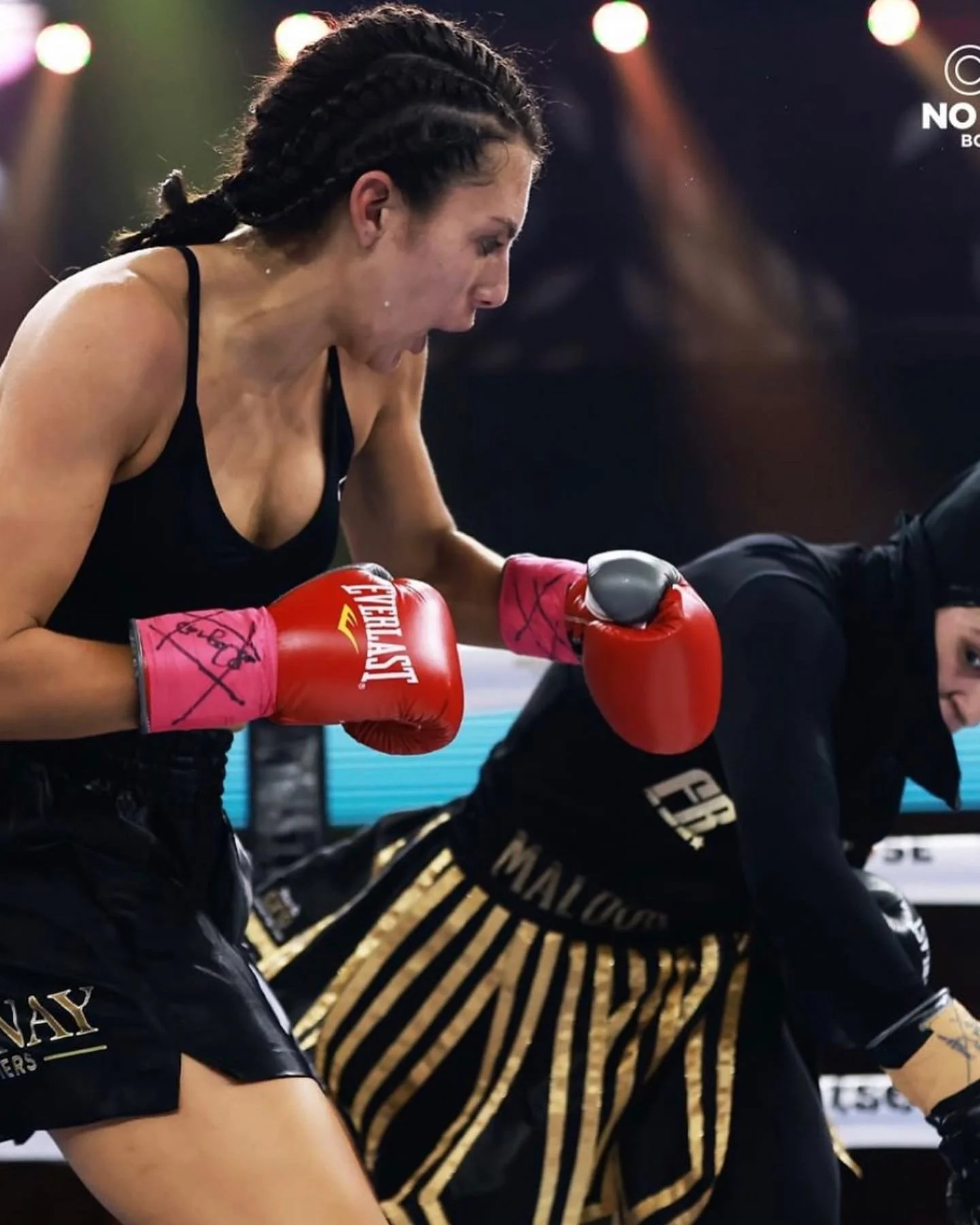 (1st Pro) McLaren v Moukayber Screen shot 3.JPG