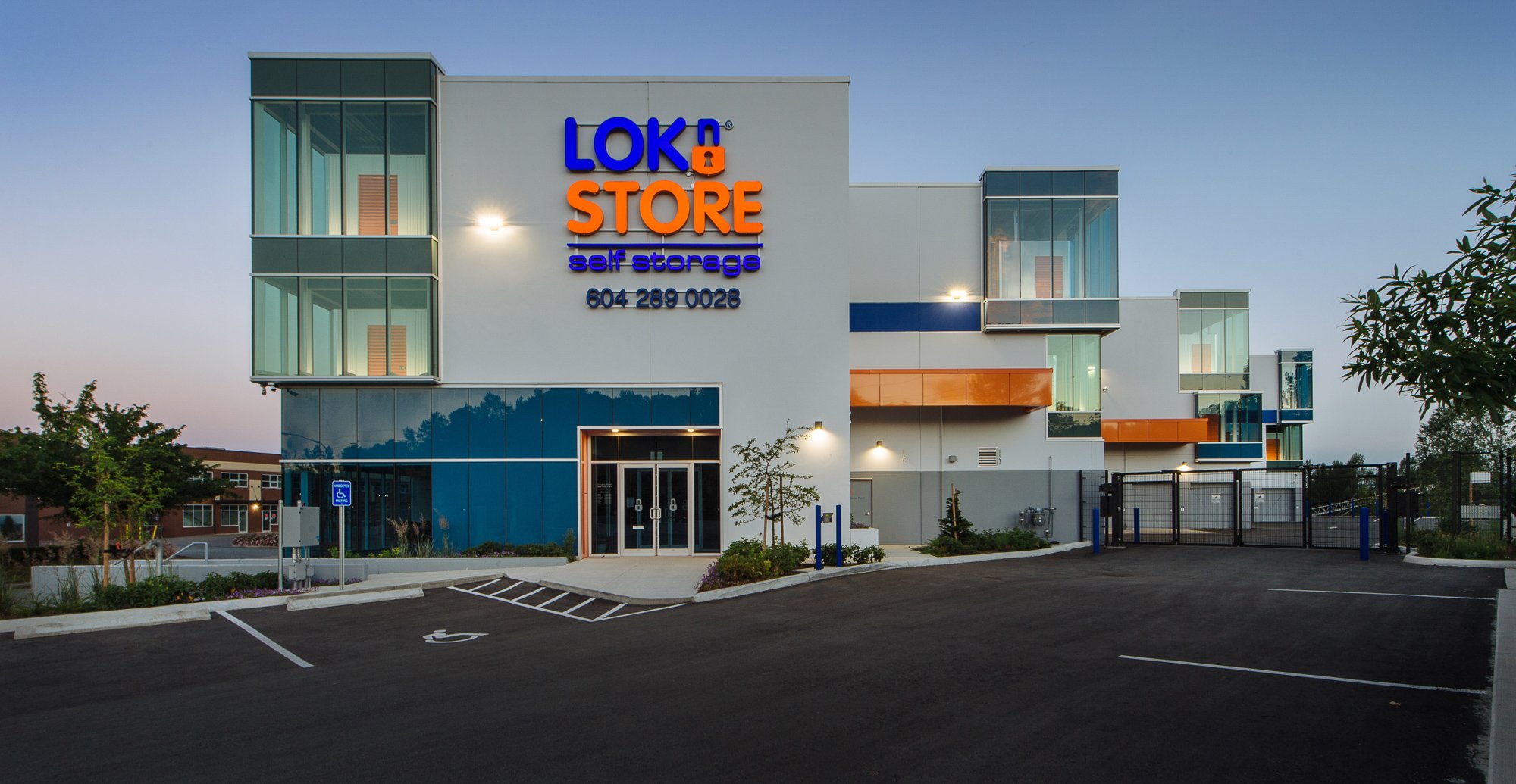 loknstore.jpg
