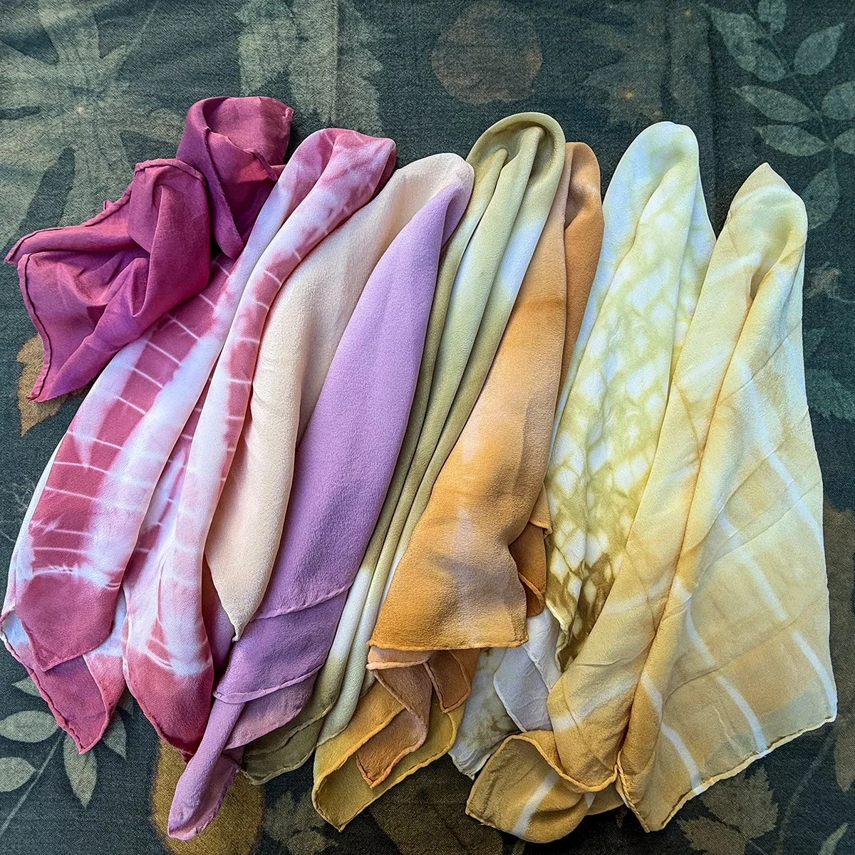 Forest to Color: Mushroom Dyes & Spore Prints