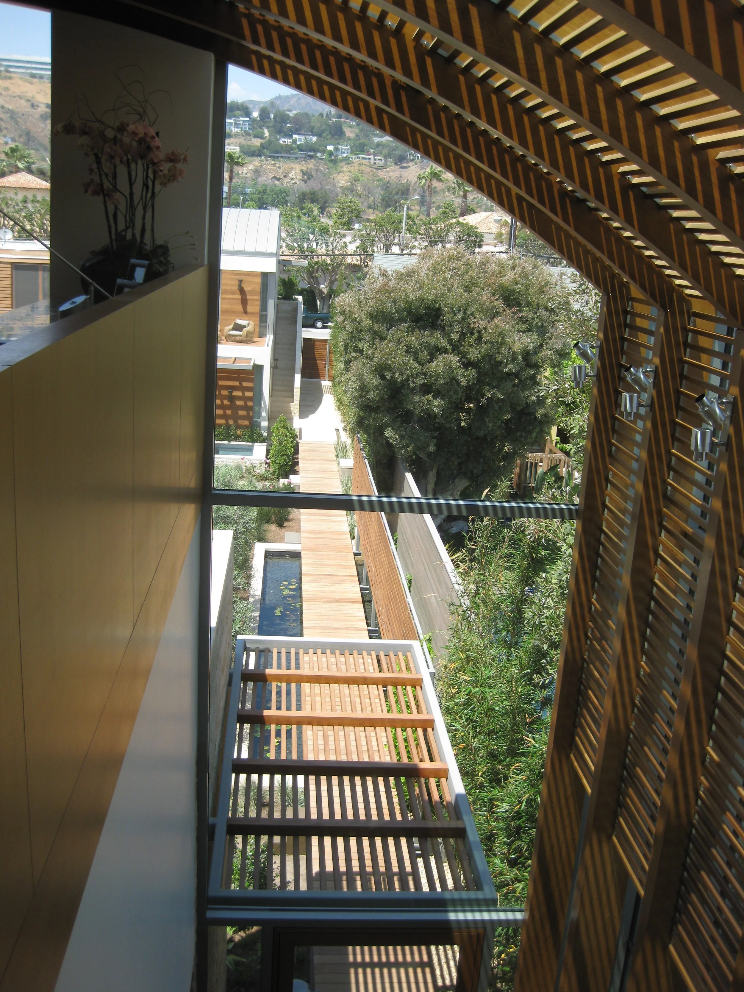Copy of house book photos 2 118.jpg