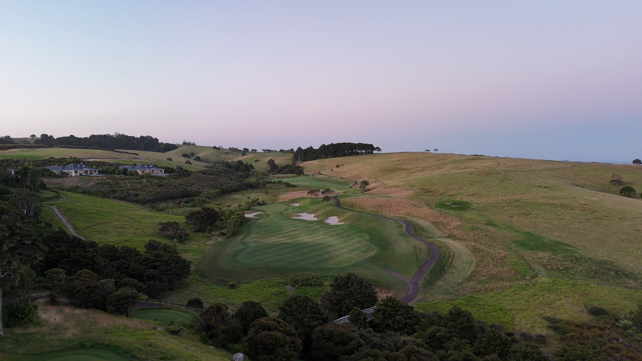 Kauri Cliffs_4.png