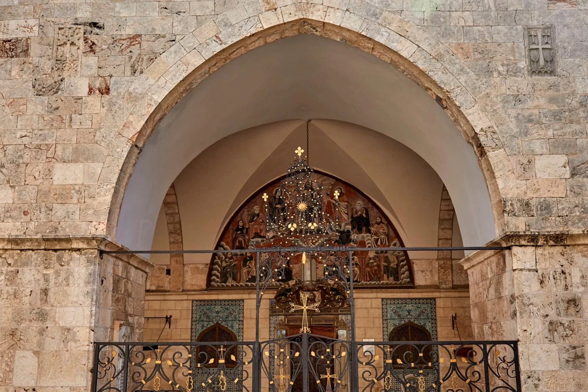 📸 St. James Cathedral Church | Jerusalem, Israel