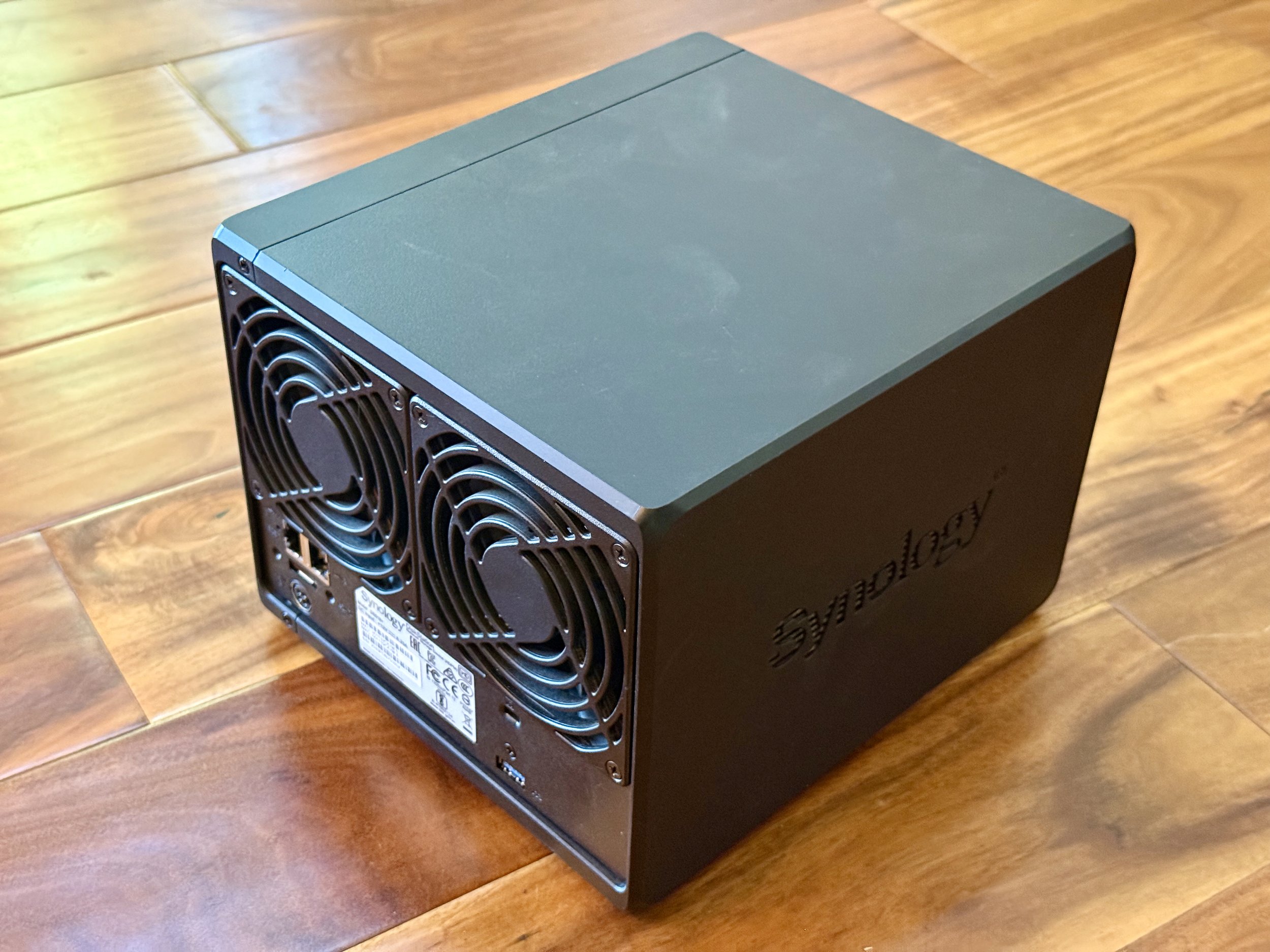 Synology DS918+ 4.jpeg