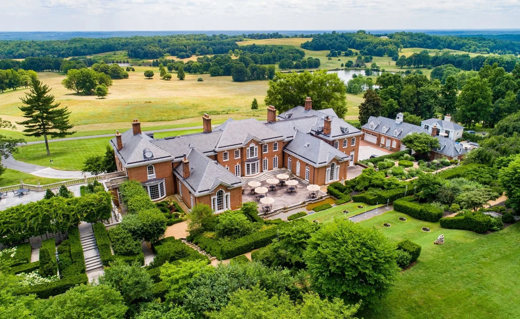 Trump Albermarle Estate.jpg