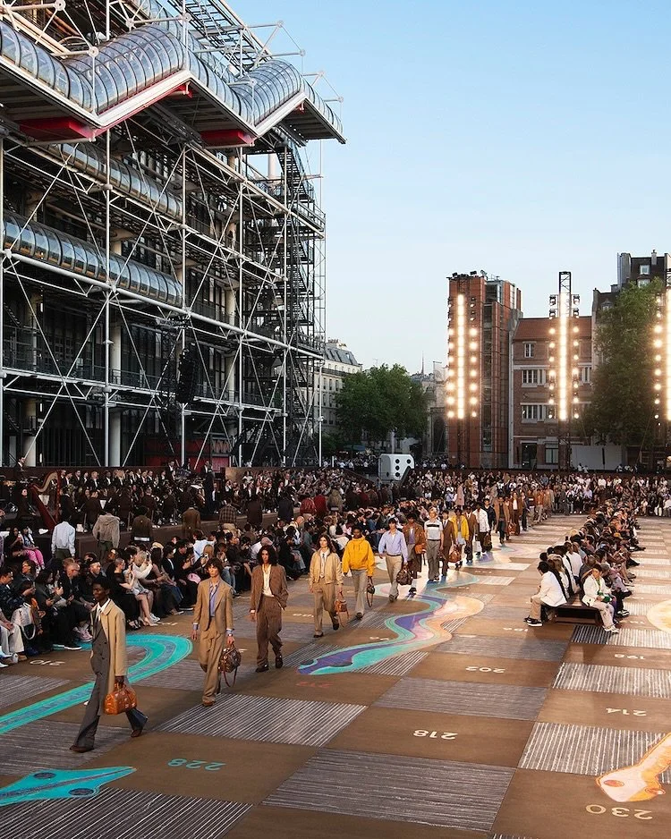 How can public art slip into any narrative: Fashion, Architecture, or Memory?

For Louis Vuitton&rsquo;s Men&rsquo;s Spring/Summer 2025 show, architect Bijoy Jain of Studio Mumbai transformed the Pont Neuf in Paris into a life-sized Snakes &amp; Ladd