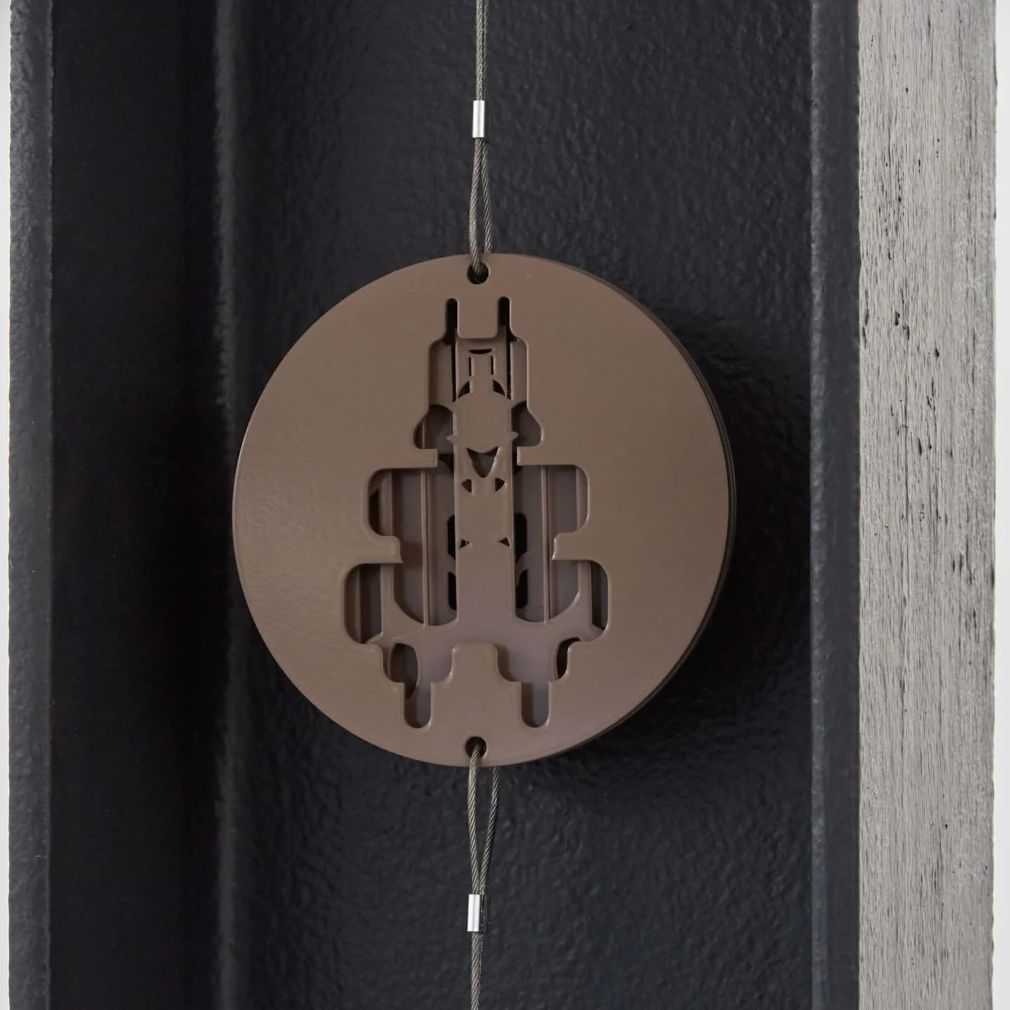 On view now at Indigo+Madder, London (15 March &ndash; 19 April 2025), Anatomy of Parts by Amba Sayal-Bennett considers the act of cutting&mdash;its violence, its clarity, and its conceptual depth. Drawing on her own encounters with anatomical study 