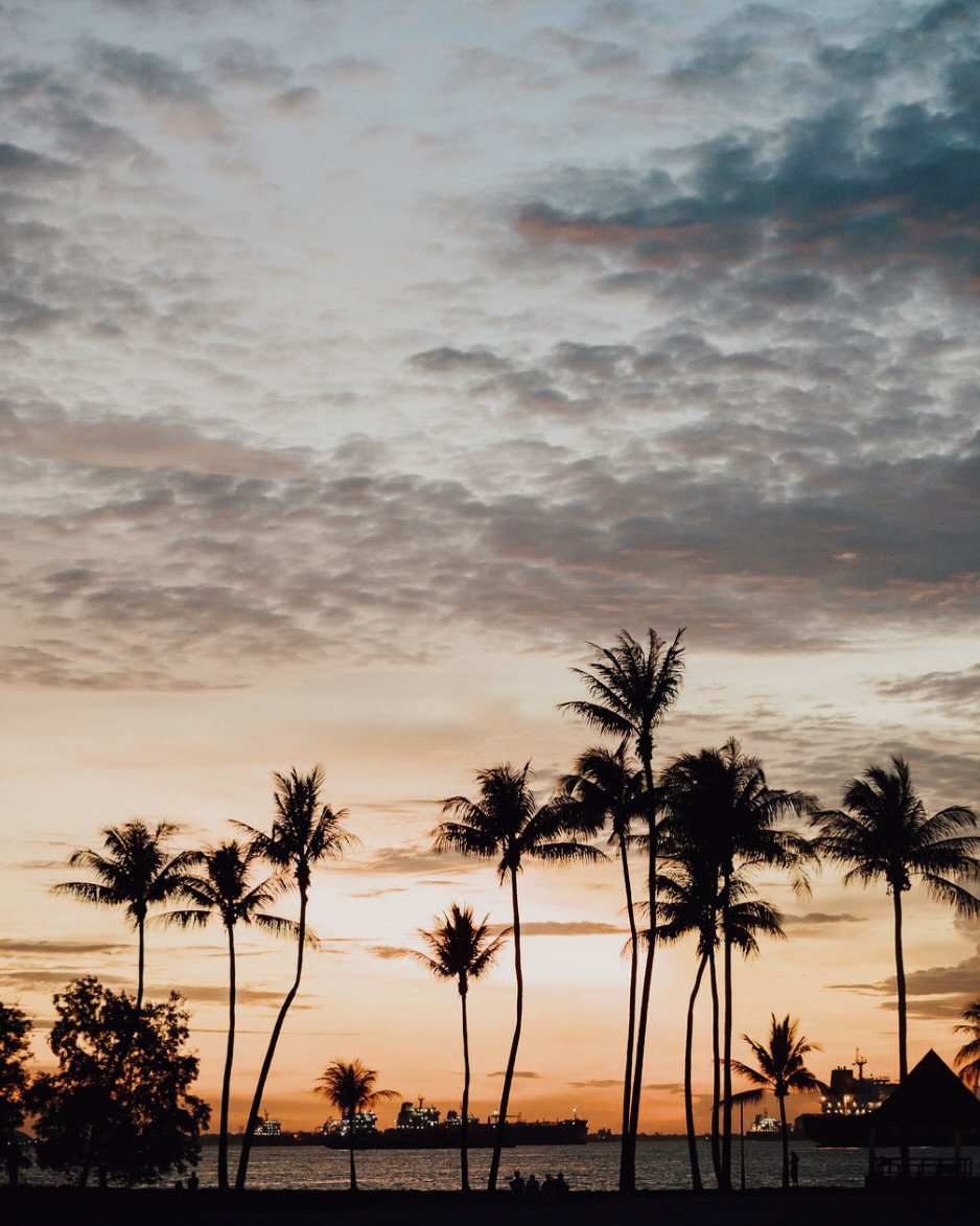 Golden hour hits different on Sentosa. ⁠
⁠
That soft glow, the ocean catching the light, everything slowing down just enough.⁠
⁠
No rush, no noise, just warm skies, good company, and the kind of moments you don&rsquo;t need to dress up.⁠
⁠
Pull up a 