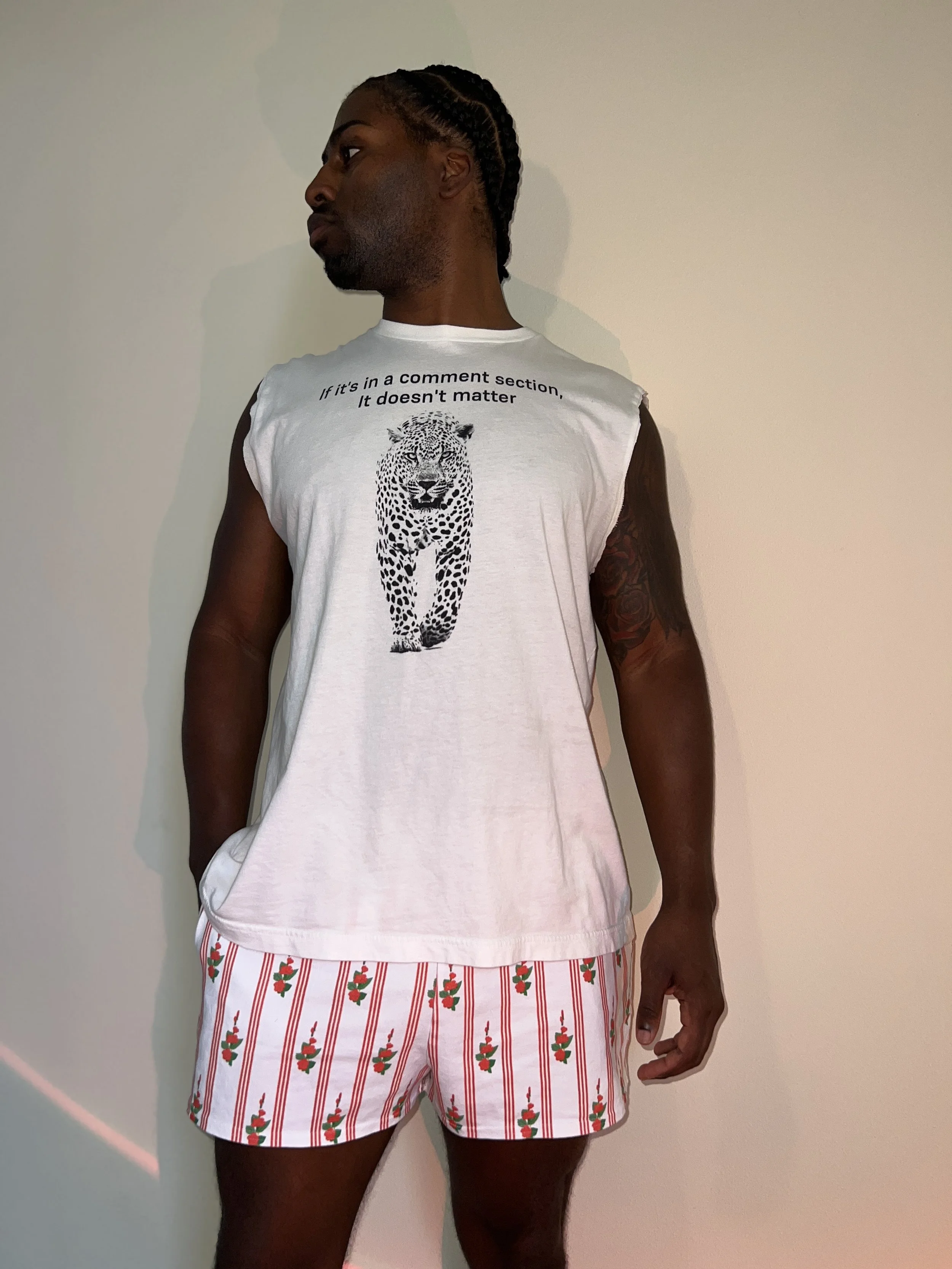 Rose hip shorts