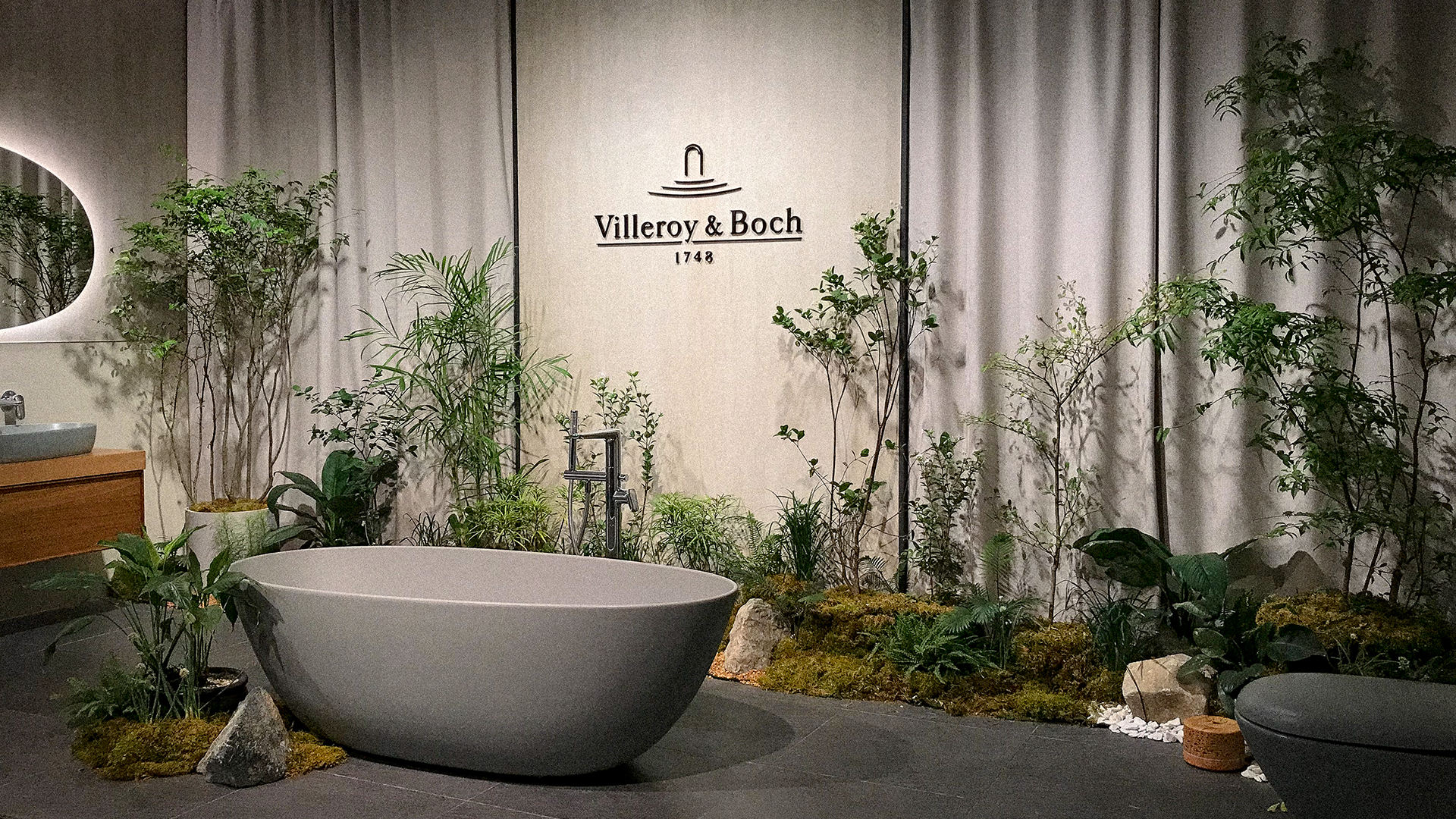 Traversing a Multisensory Bathroom  with Dornbracht and Villeroy &amp; Boch 