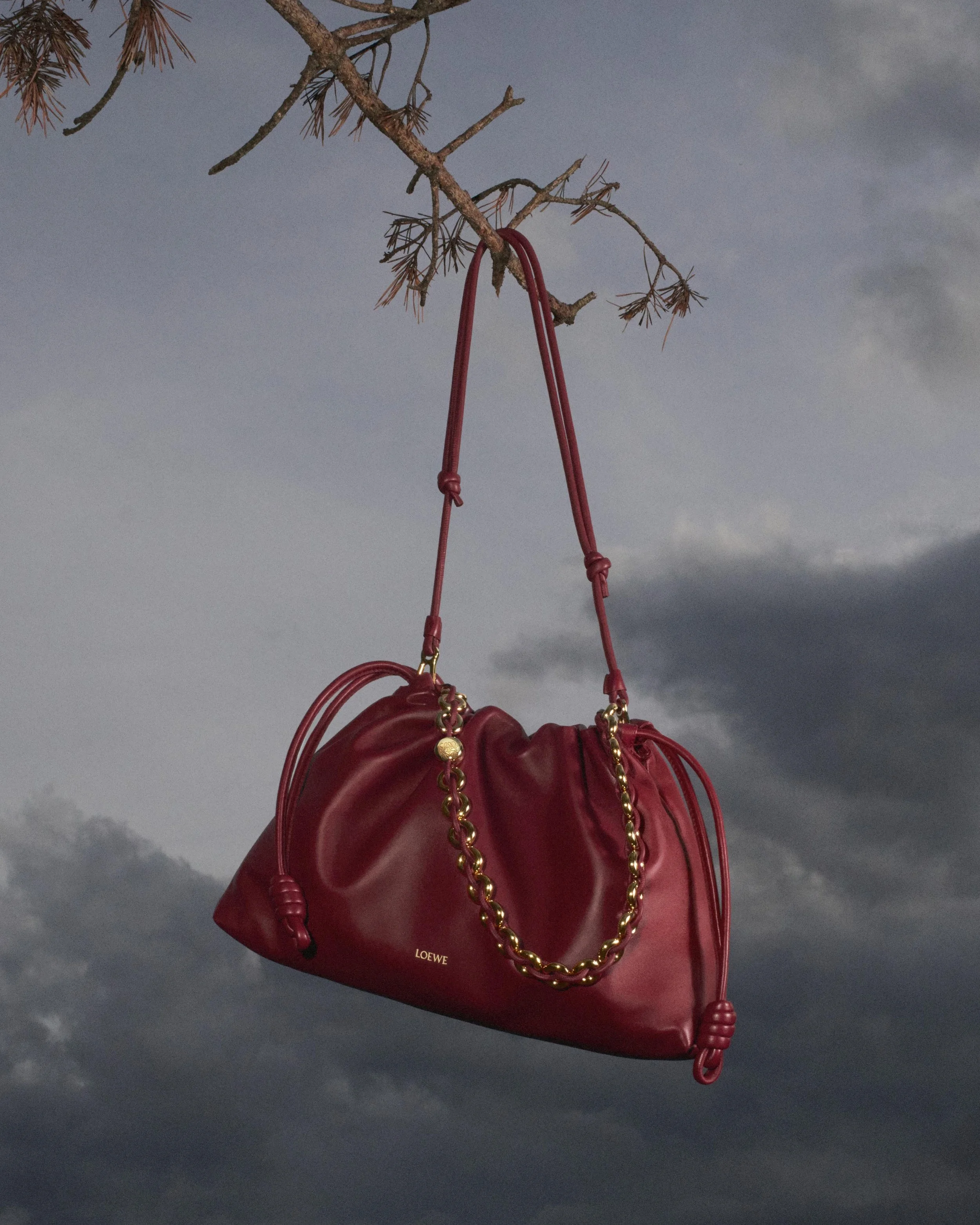 Loewe SS25 David Sims Campaign (5).jpg
