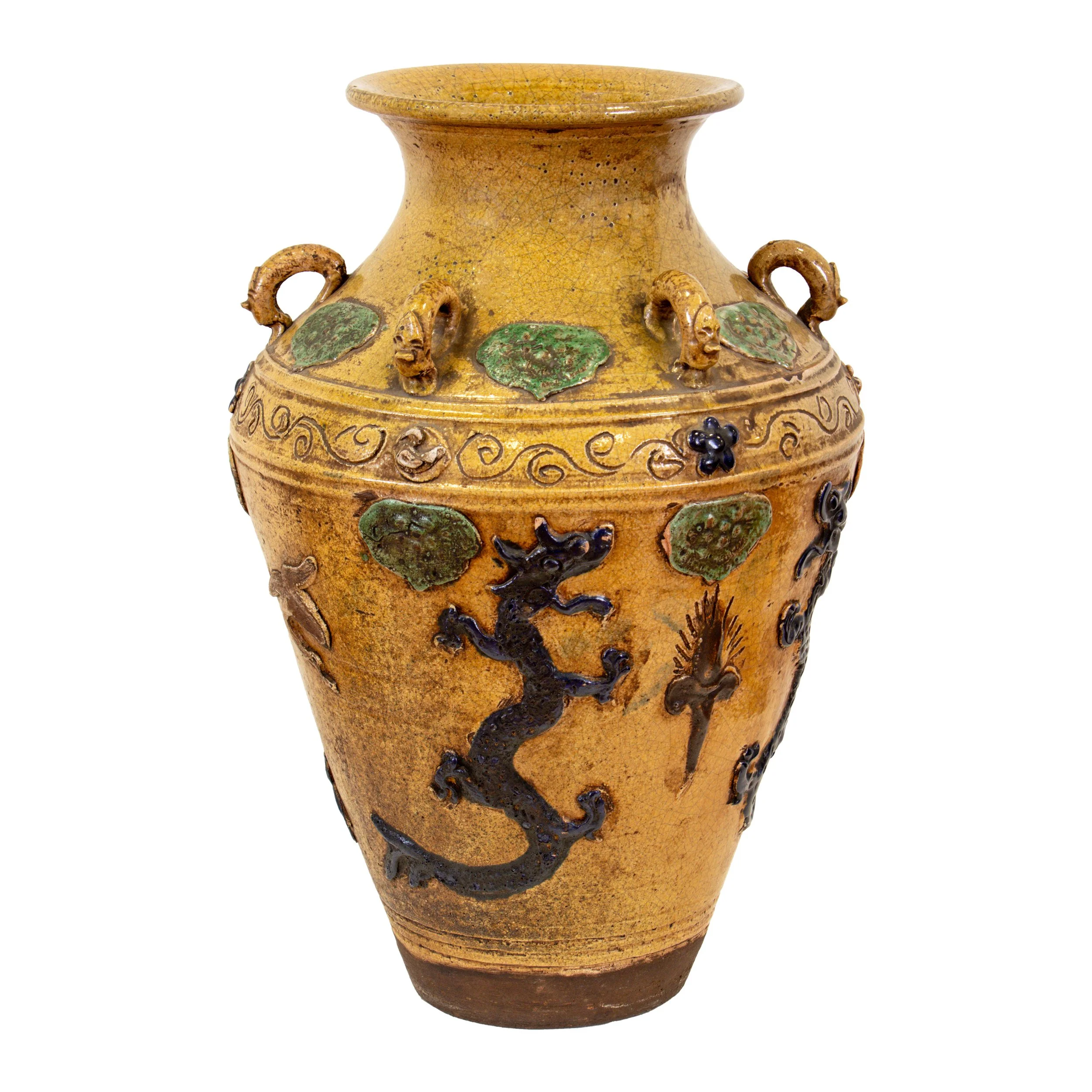 An Annamese vase with dragon and yin-yang designs
