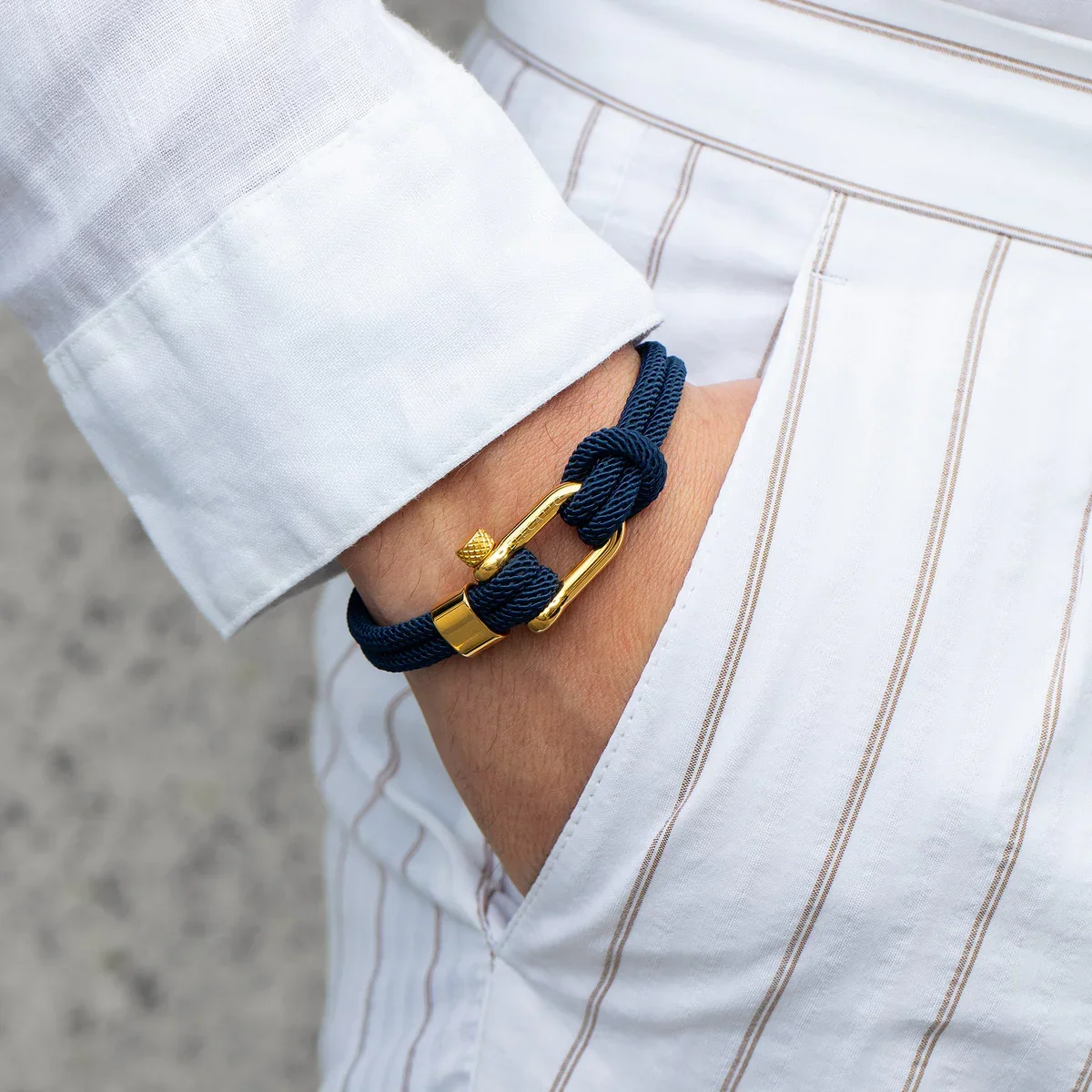 Elagatto Alchor Platinum Navy Gold