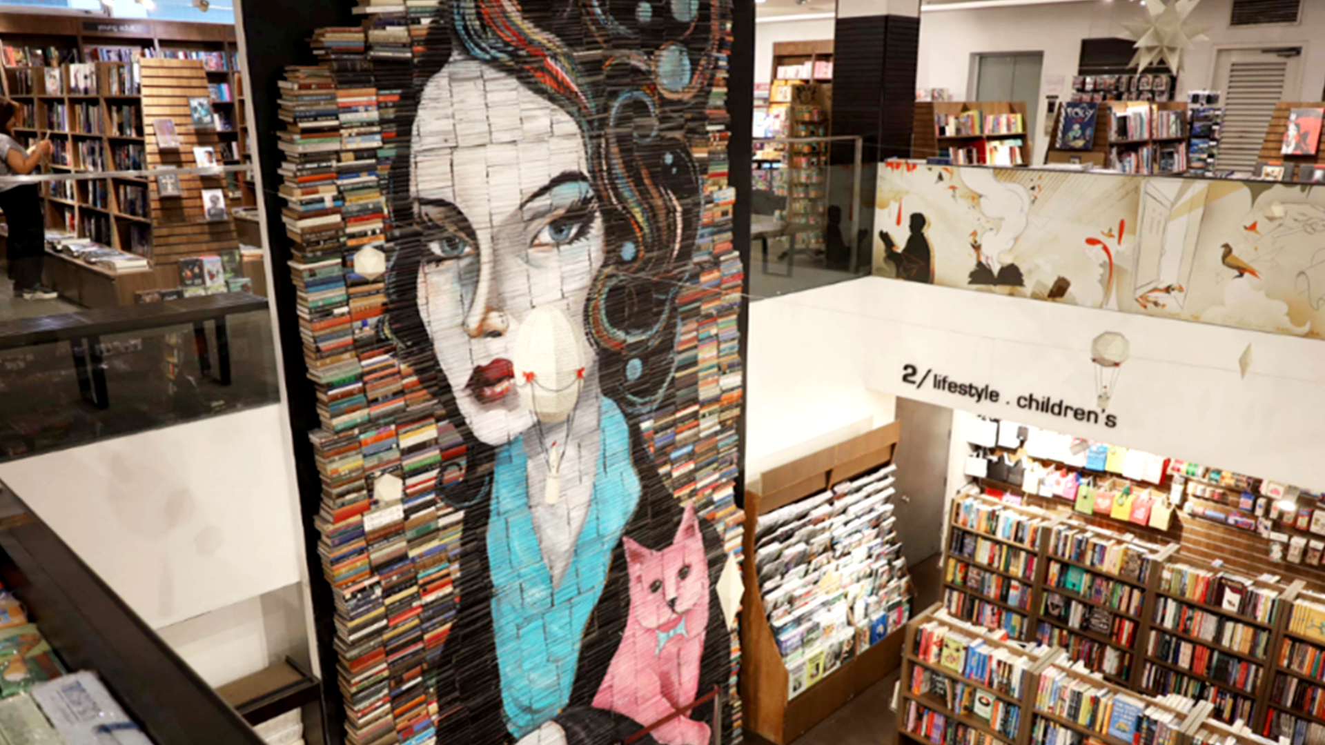 Books, Bites, and Creative Vibes