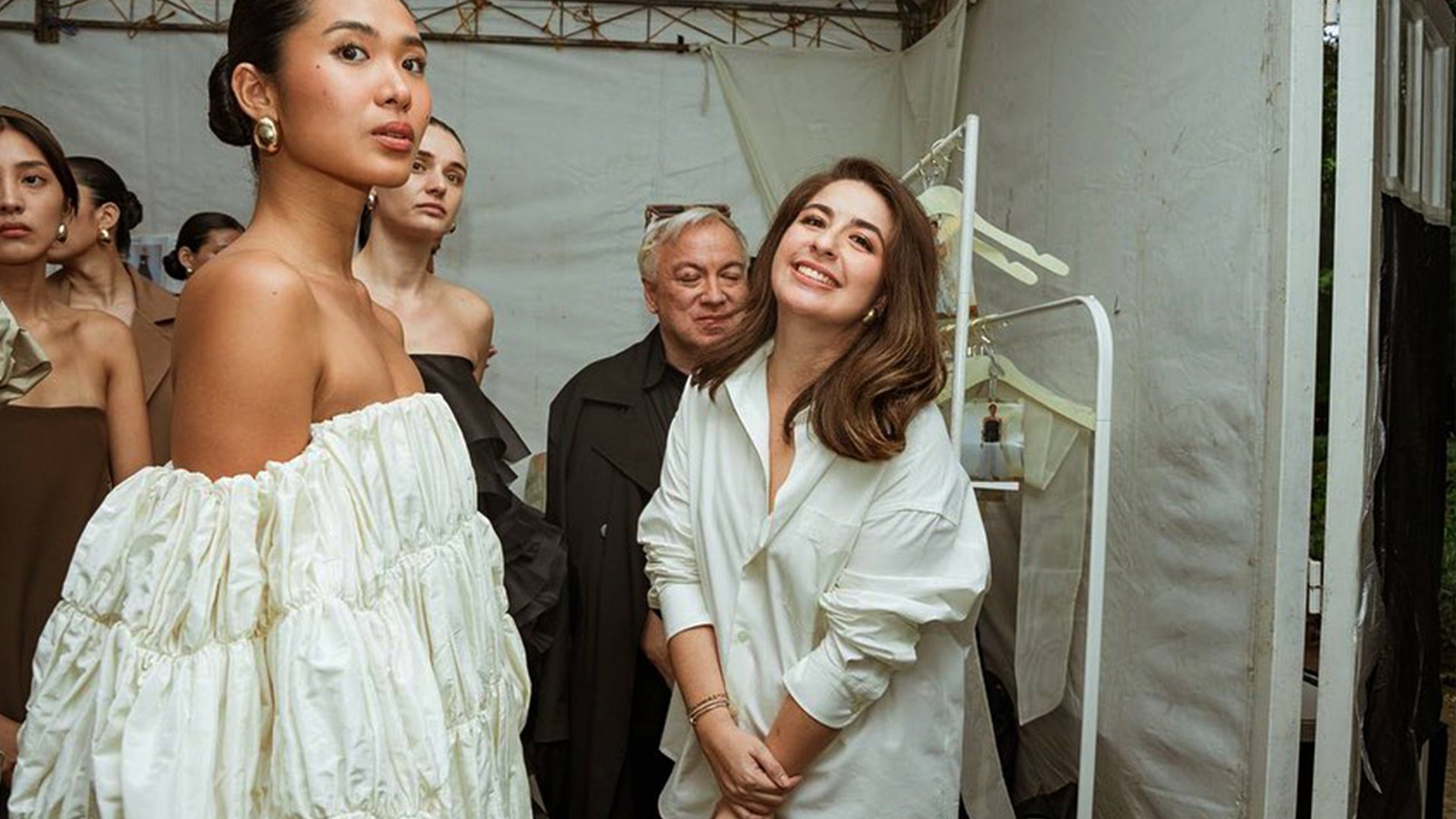 Look: Backstage Photos from Vania Romoff’s Fashion Show — Art+ Magazine
