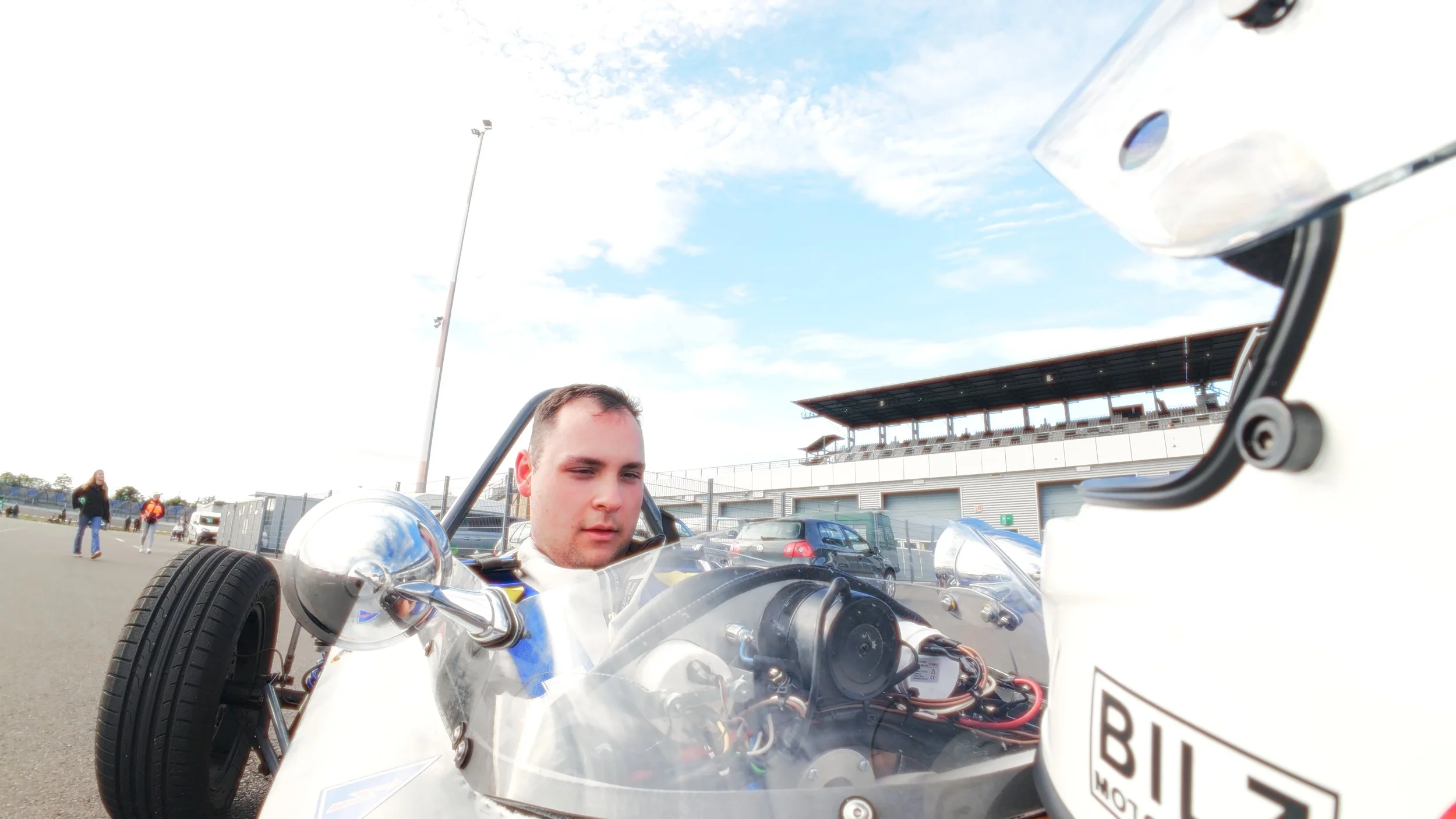 LSR-001_1.4.2.jpg