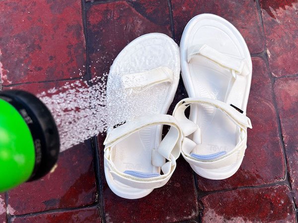 how to clean white sandals
