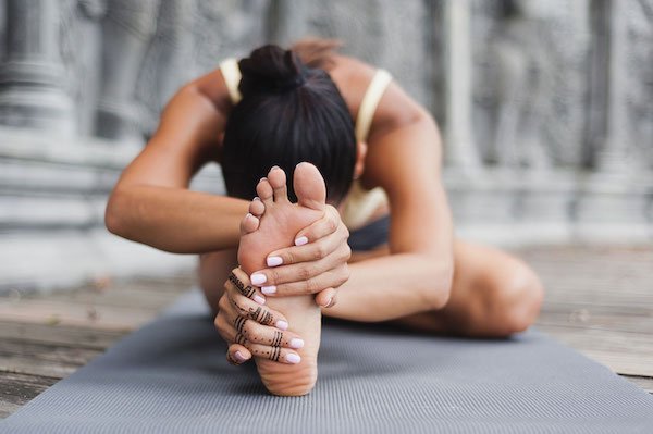 yoga stretches for feet