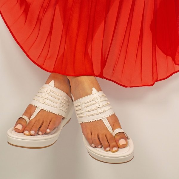 white wedge sandals for womenhttps://www.kosh-a.com/shop/p/shanti-wedges-white-sandals