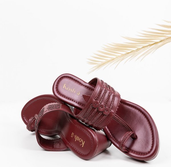 comfortable marron wedge sandal for women