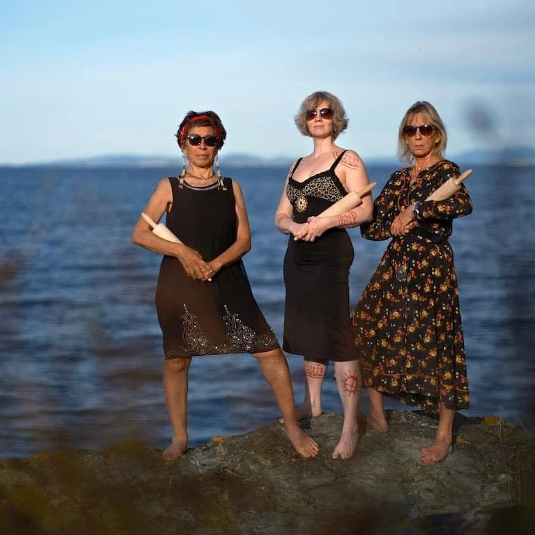 arga samiska damer.jpeg