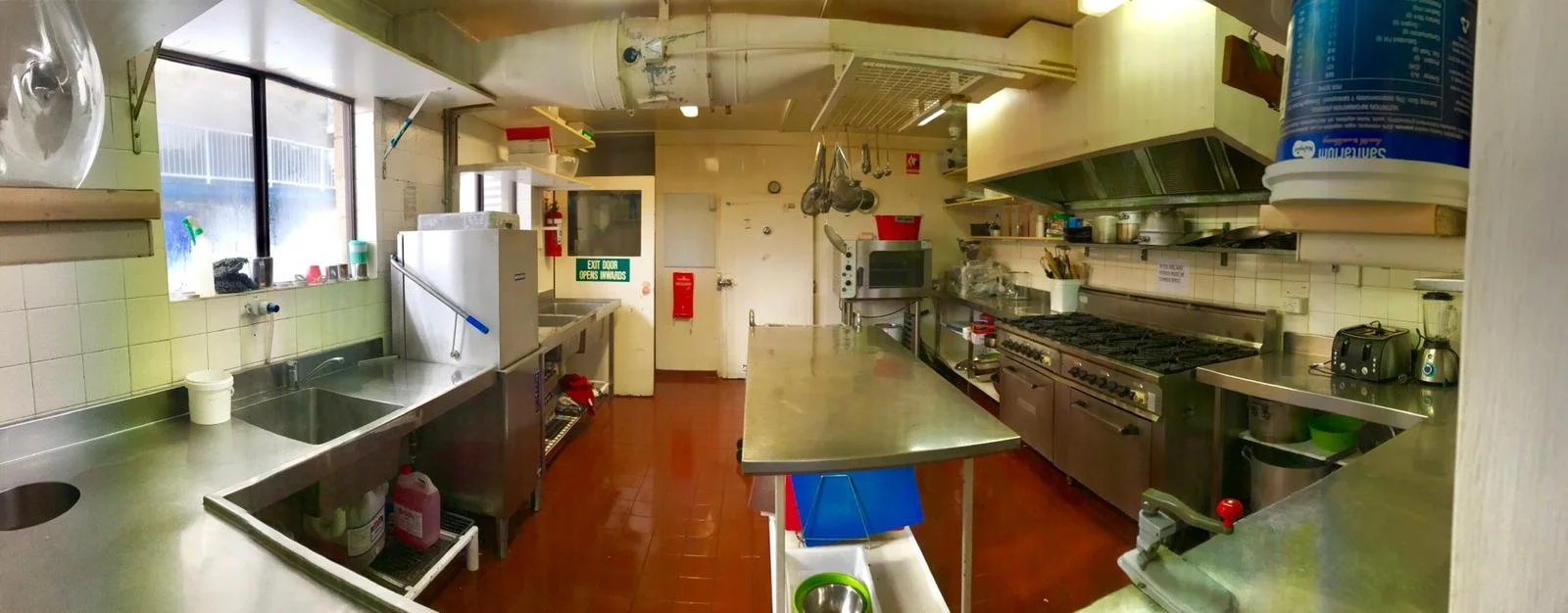 La cuisine du logement (Copy)
