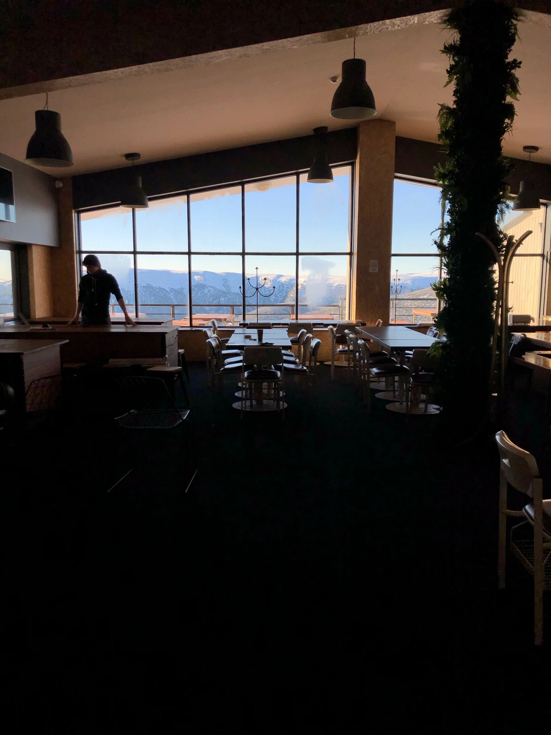 Le restaurant (Copy)