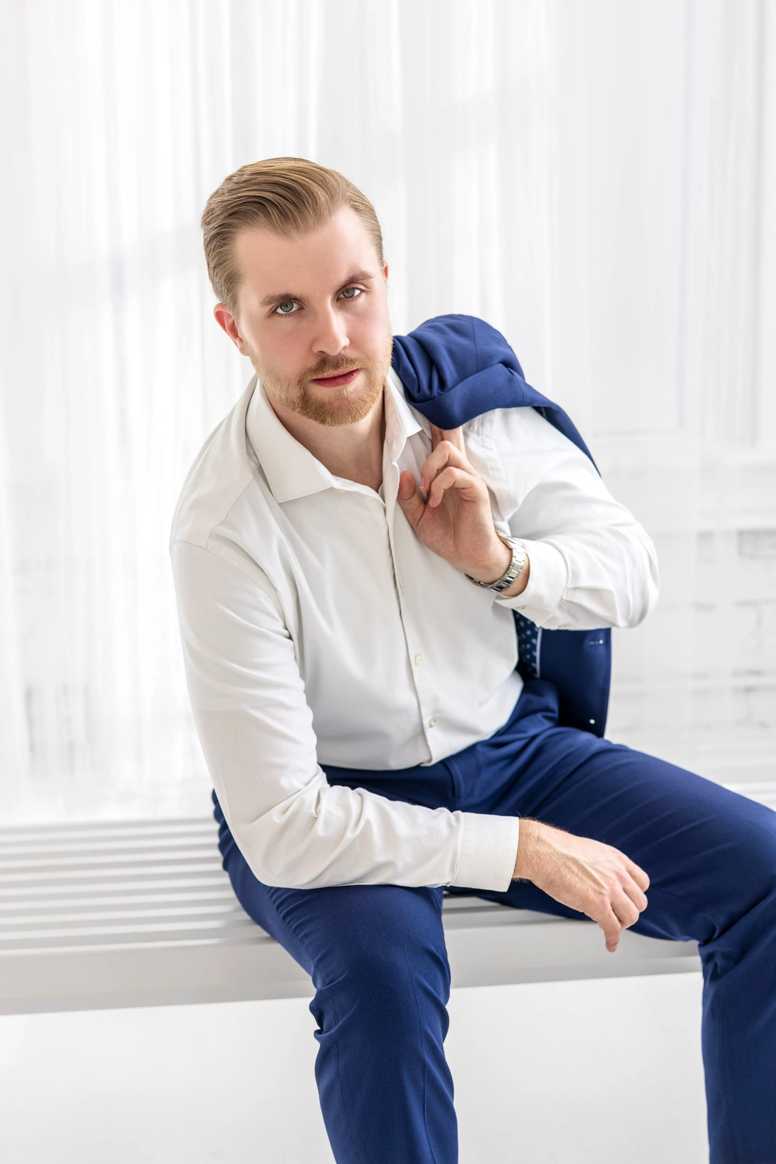 Photo of Andrew Hallam taken by Ethan Neal, 2026.